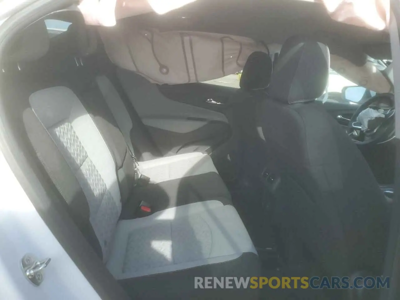 10 Photograph of a damaged car 3GNAXKEG1RL320324 CHEVROLET EQUINOX 2024