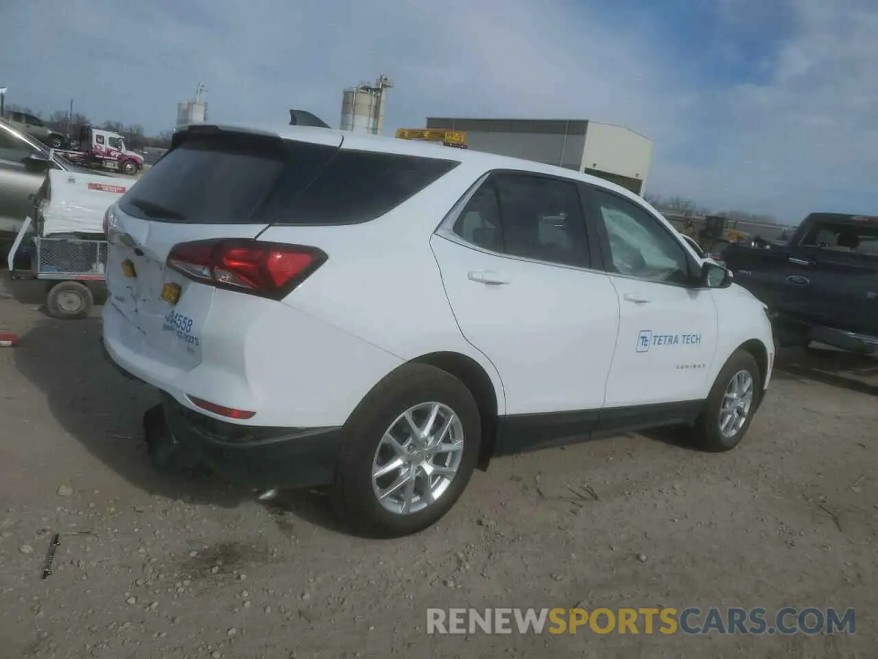 3 Photograph of a damaged car 3GNAXKEG1RL320324 CHEVROLET EQUINOX 2024