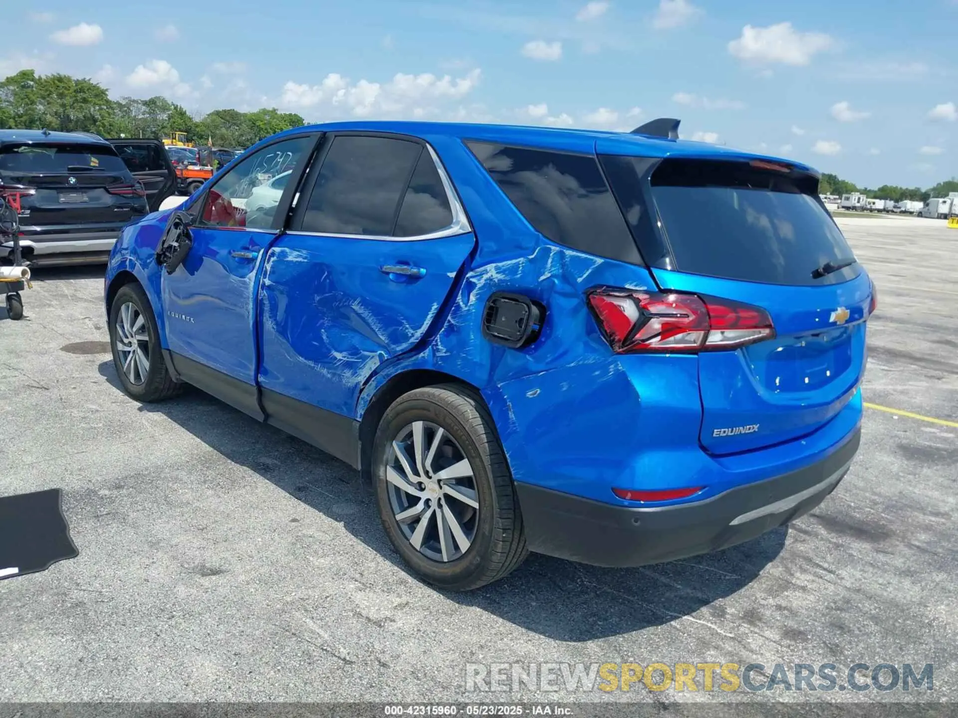 3 Photograph of a damaged car 3GNAXKEG1RS165747 CHEVROLET EQUINOX 2024