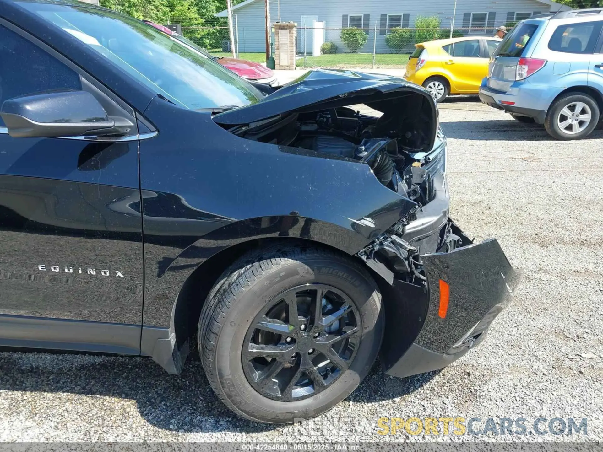 17 Photograph of a damaged car 3GNAXKEG2RL115742 CHEVROLET EQUINOX 2024