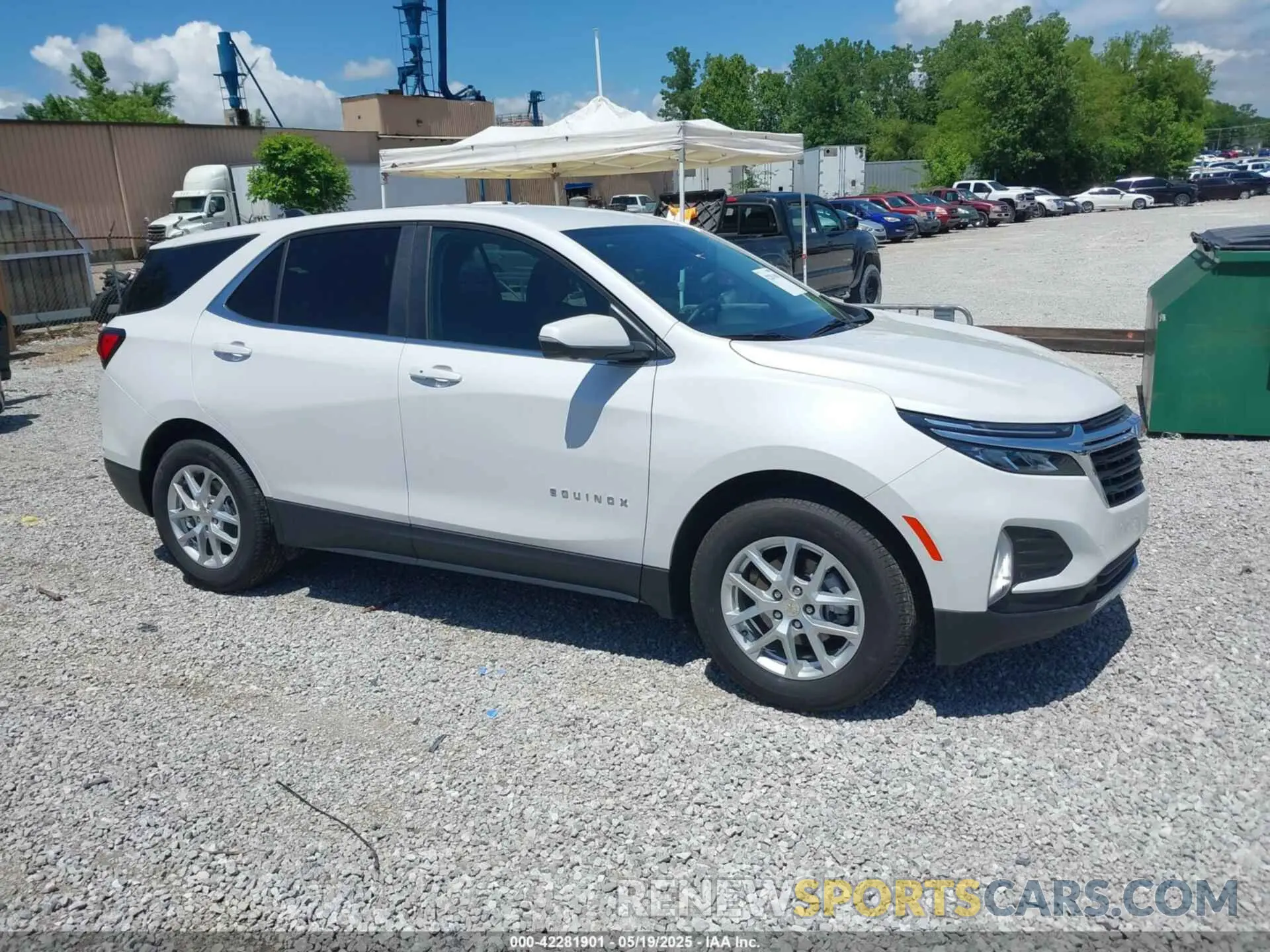1 Photograph of a damaged car 3GNAXKEG2RL242152 CHEVROLET EQUINOX 2024