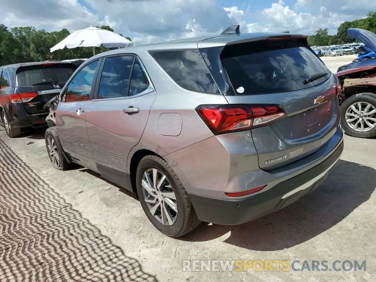 2 Фотография поврежденного автомобиля 3GNAXKEG2RL346219 CHEVROLET EQUINOX 2024