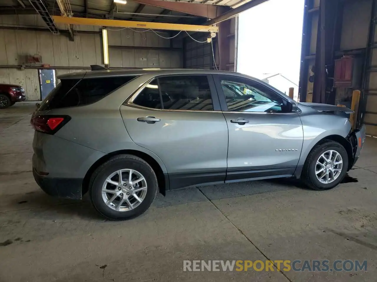3 Photograph of a damaged car 3GNAXKEG2RS131624 CHEVROLET EQUINOX 2024