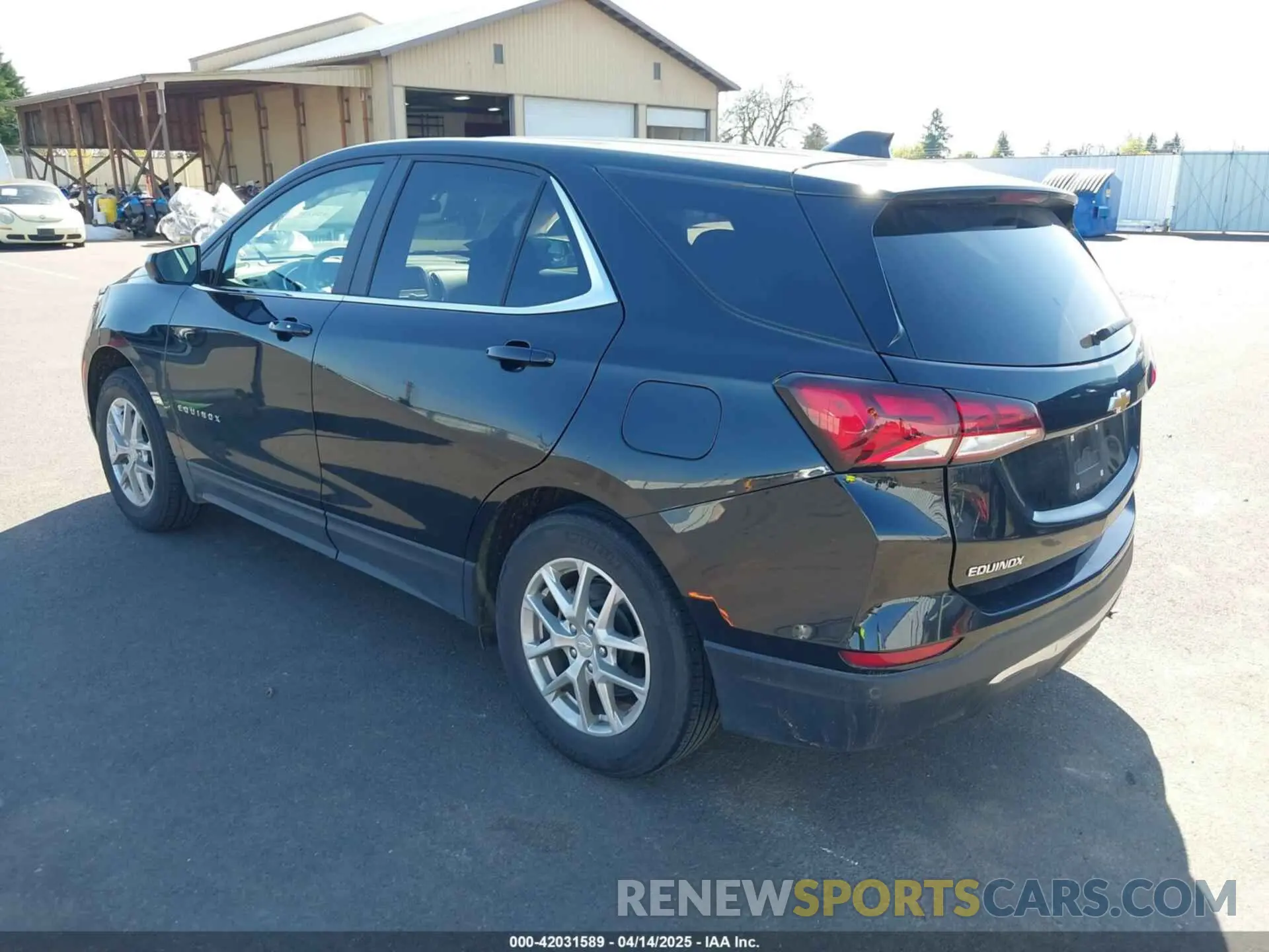 3 Photograph of a damaged car 3GNAXKEG4RL337408 CHEVROLET EQUINOX 2024