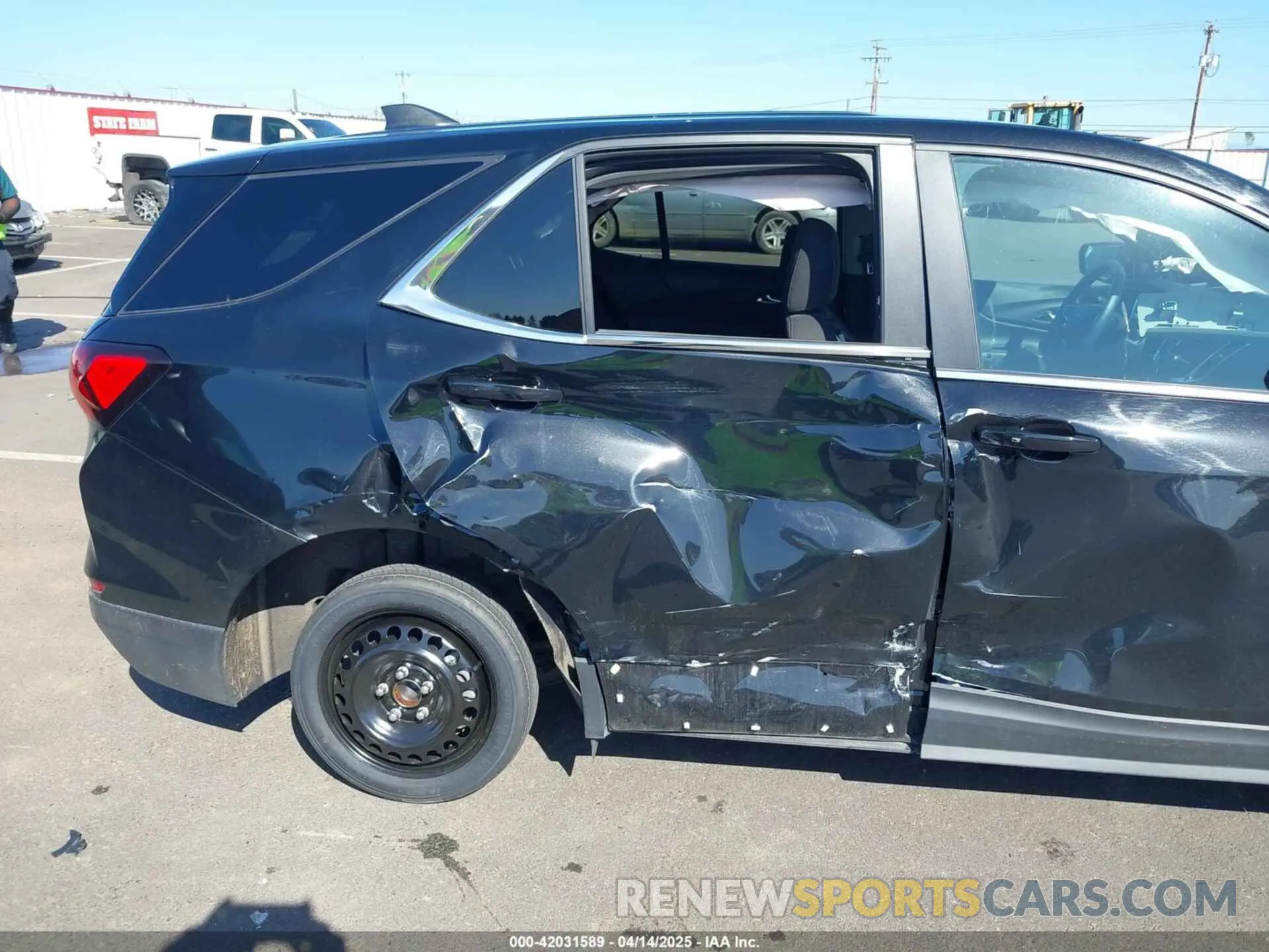 6 Photograph of a damaged car 3GNAXKEG4RL337408 CHEVROLET EQUINOX 2024