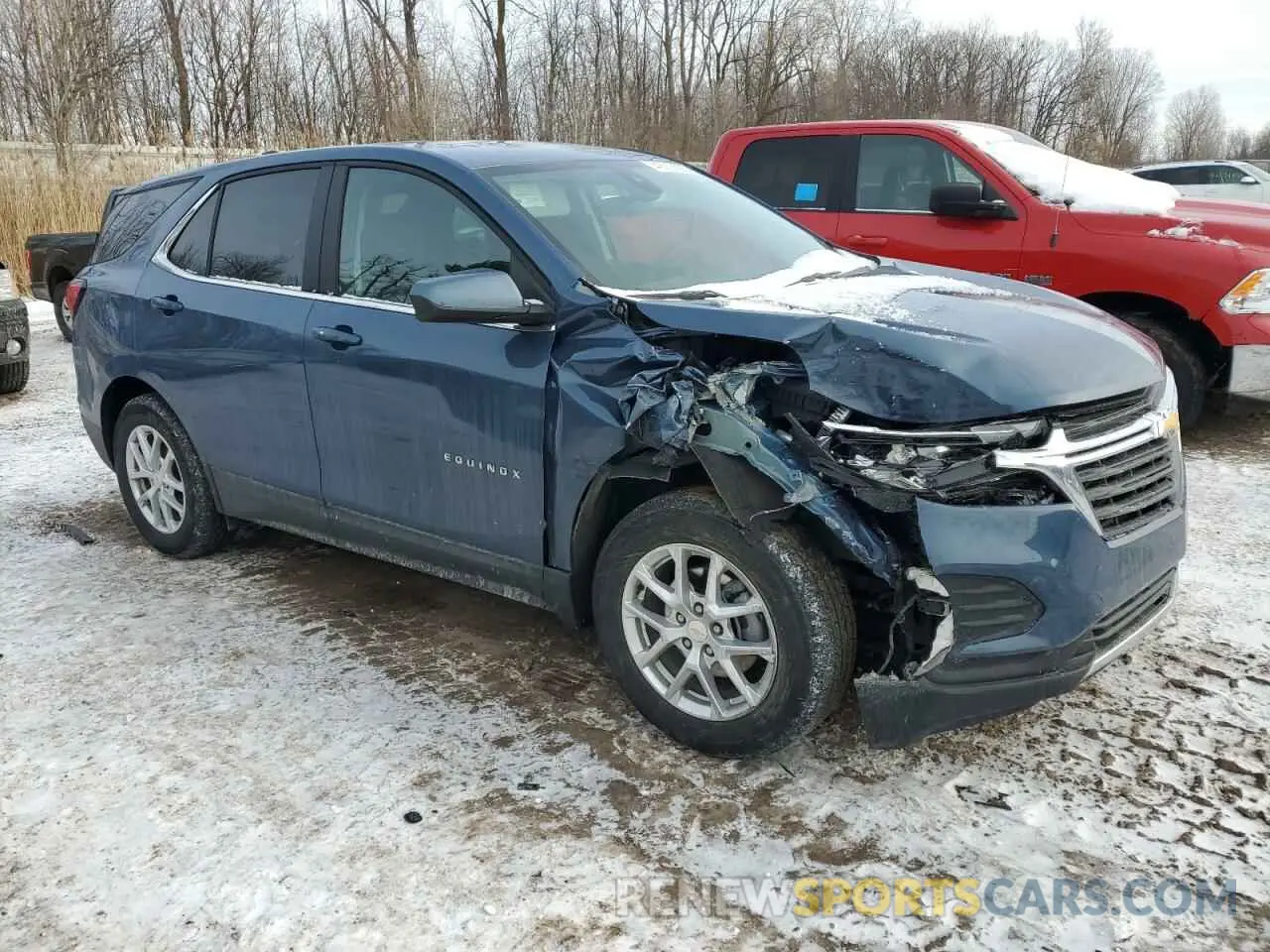 4 Photograph of a damaged car 3GNAXKEG4RL349574 CHEVROLET EQUINOX 2024