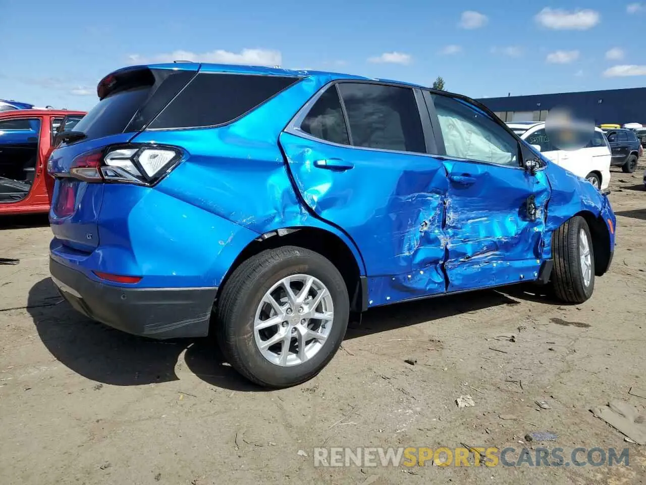 3 Фотография поврежденного автомобиля 3GNAXKEG4RS114758 CHEVROLET EQUINOX 2024