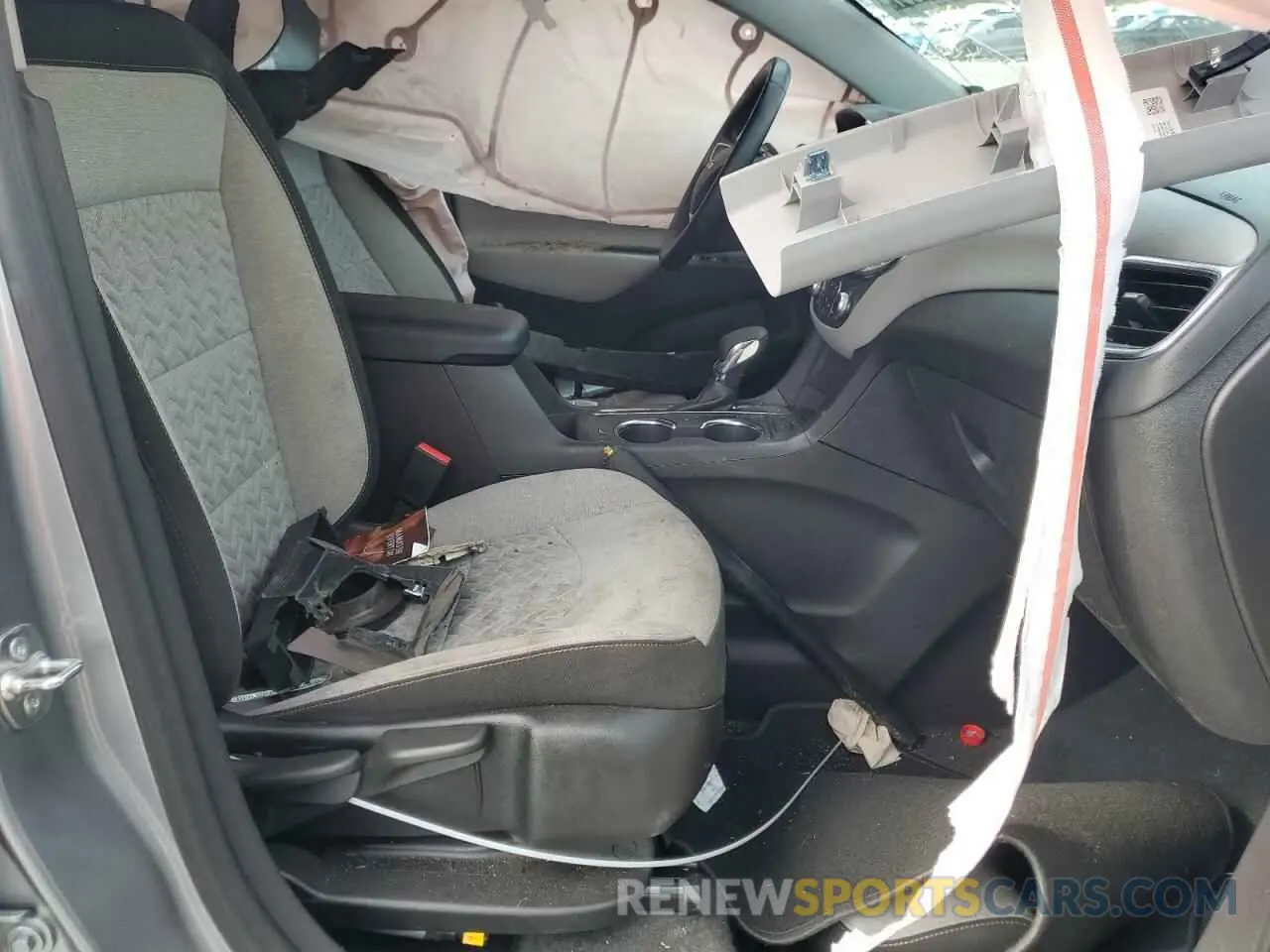 7 Photograph of a damaged car 3GNAXKEG6RL172283 CHEVROLET EQUINOX 2024