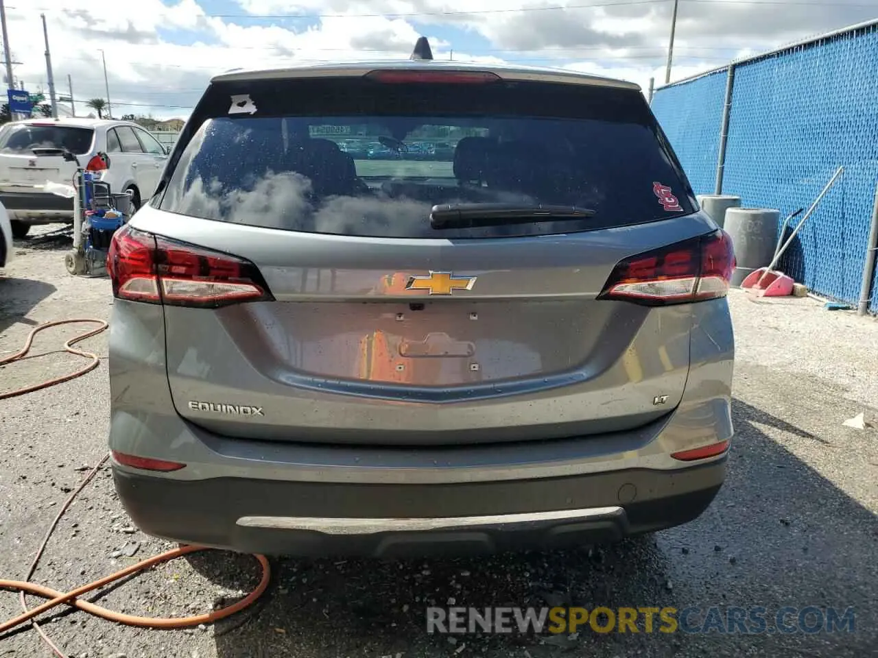 6 Photograph of a damaged car 3GNAXKEG7RS237437 CHEVROLET EQUINOX 2024