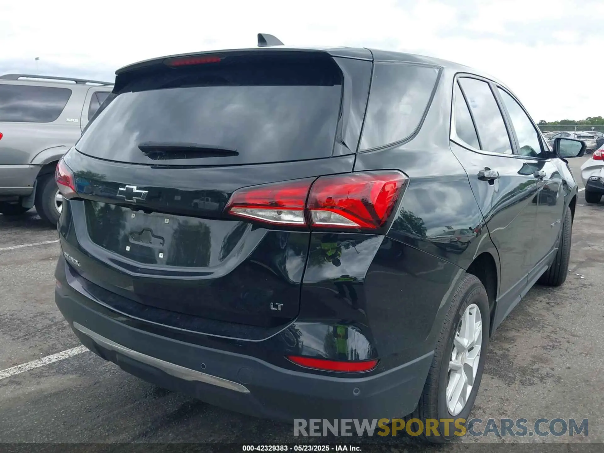 4 Фотография поврежденного автомобиля 3GNAXKEG8RL220172 CHEVROLET EQUINOX 2024