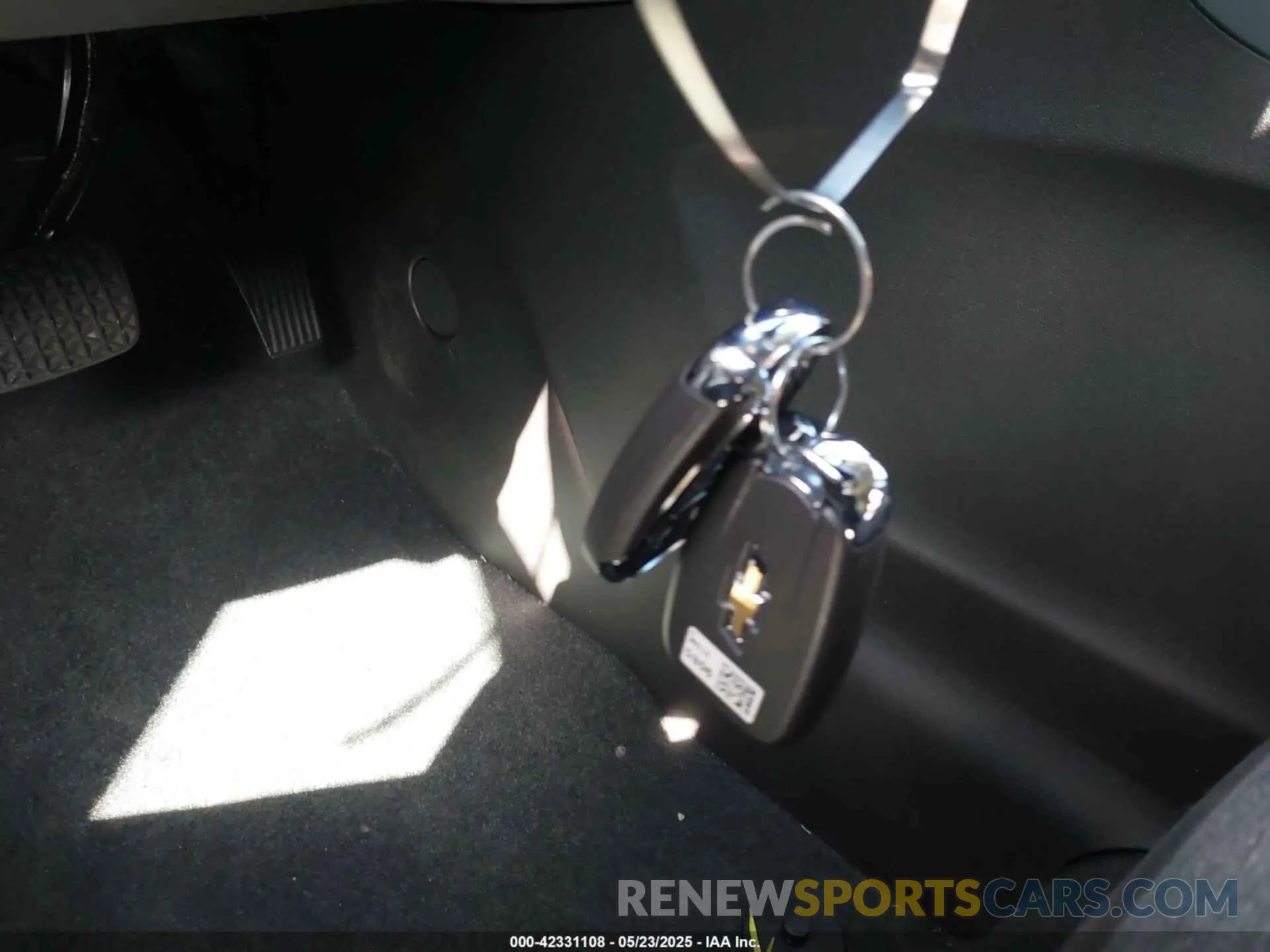 11 Photograph of a damaged car 3GNAXKEGXRL256851 CHEVROLET EQUINOX 2024