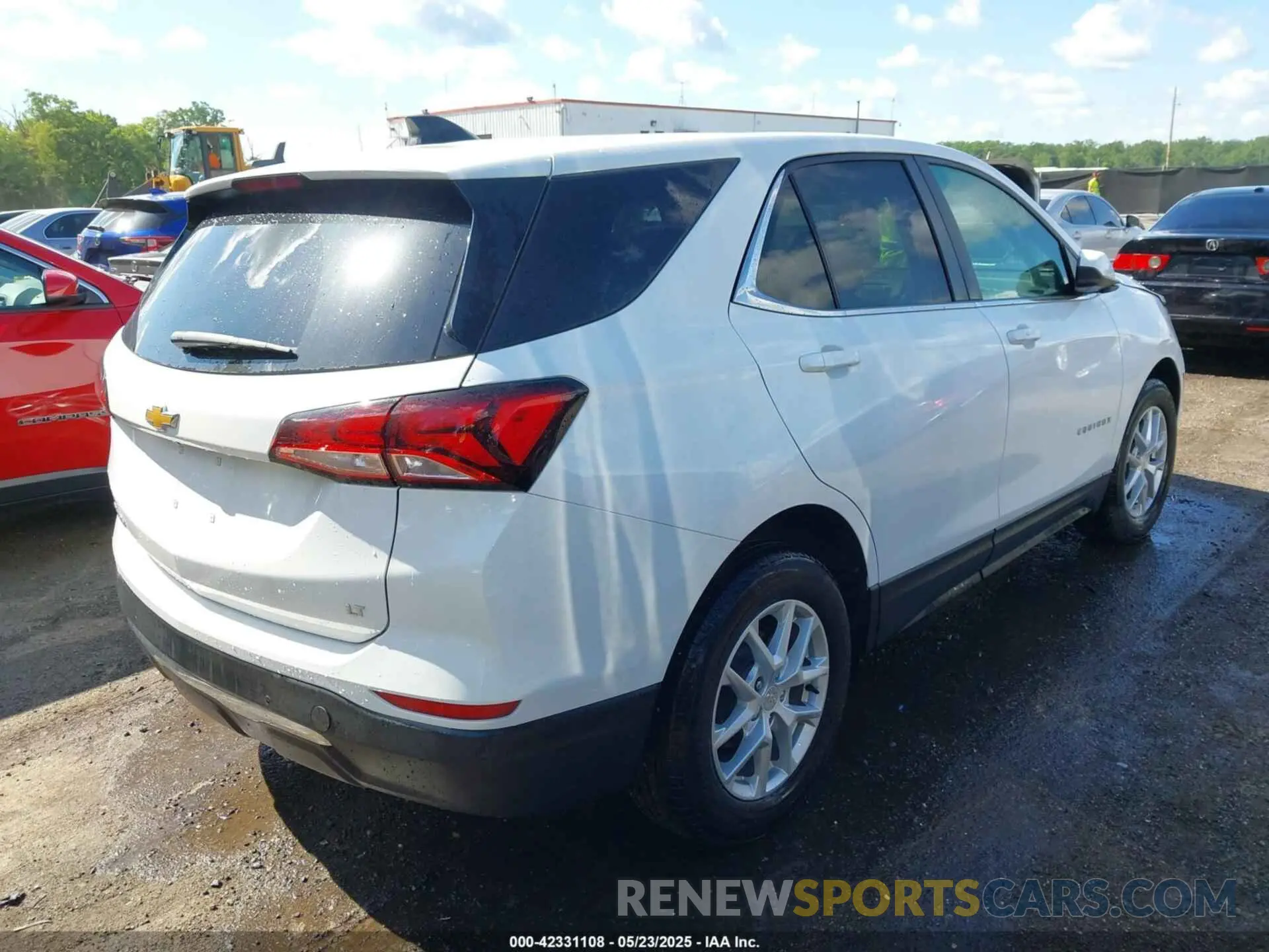 4 Photograph of a damaged car 3GNAXKEGXRL256851 CHEVROLET EQUINOX 2024