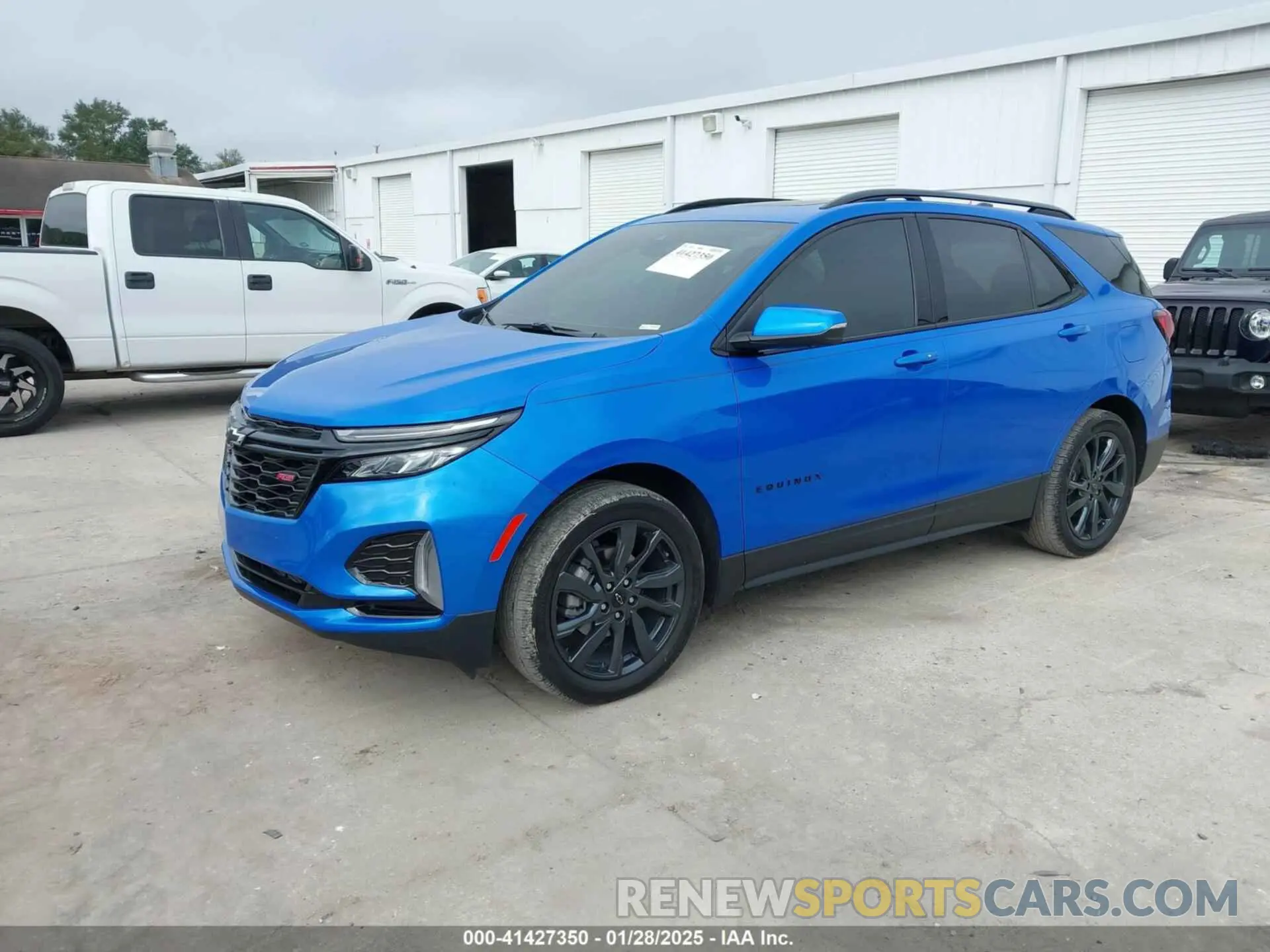 2 Photograph of a damaged car 3GNAXMEG5RL116332 CHEVROLET EQUINOX 2024