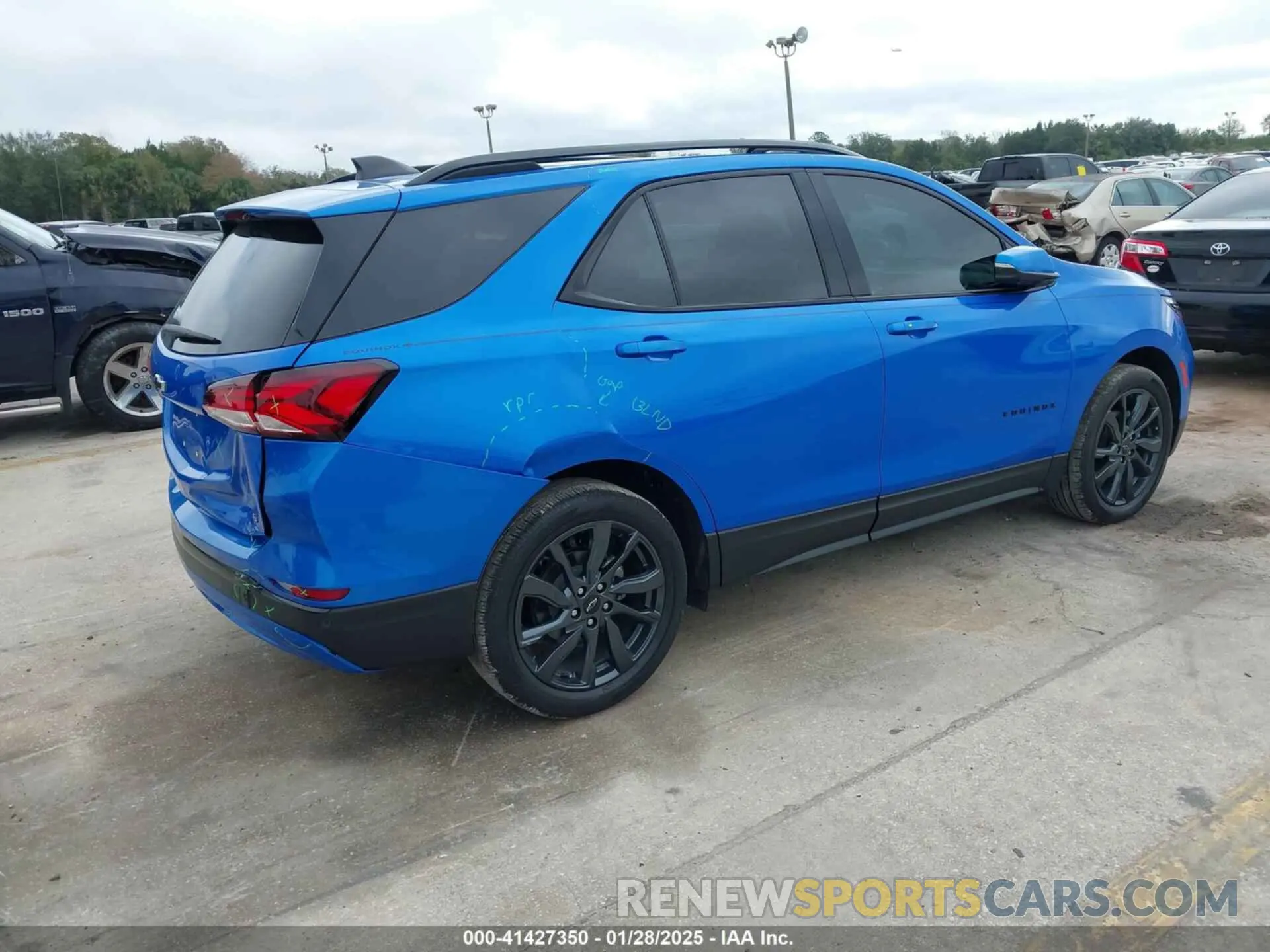 4 Photograph of a damaged car 3GNAXMEG5RL116332 CHEVROLET EQUINOX 2024