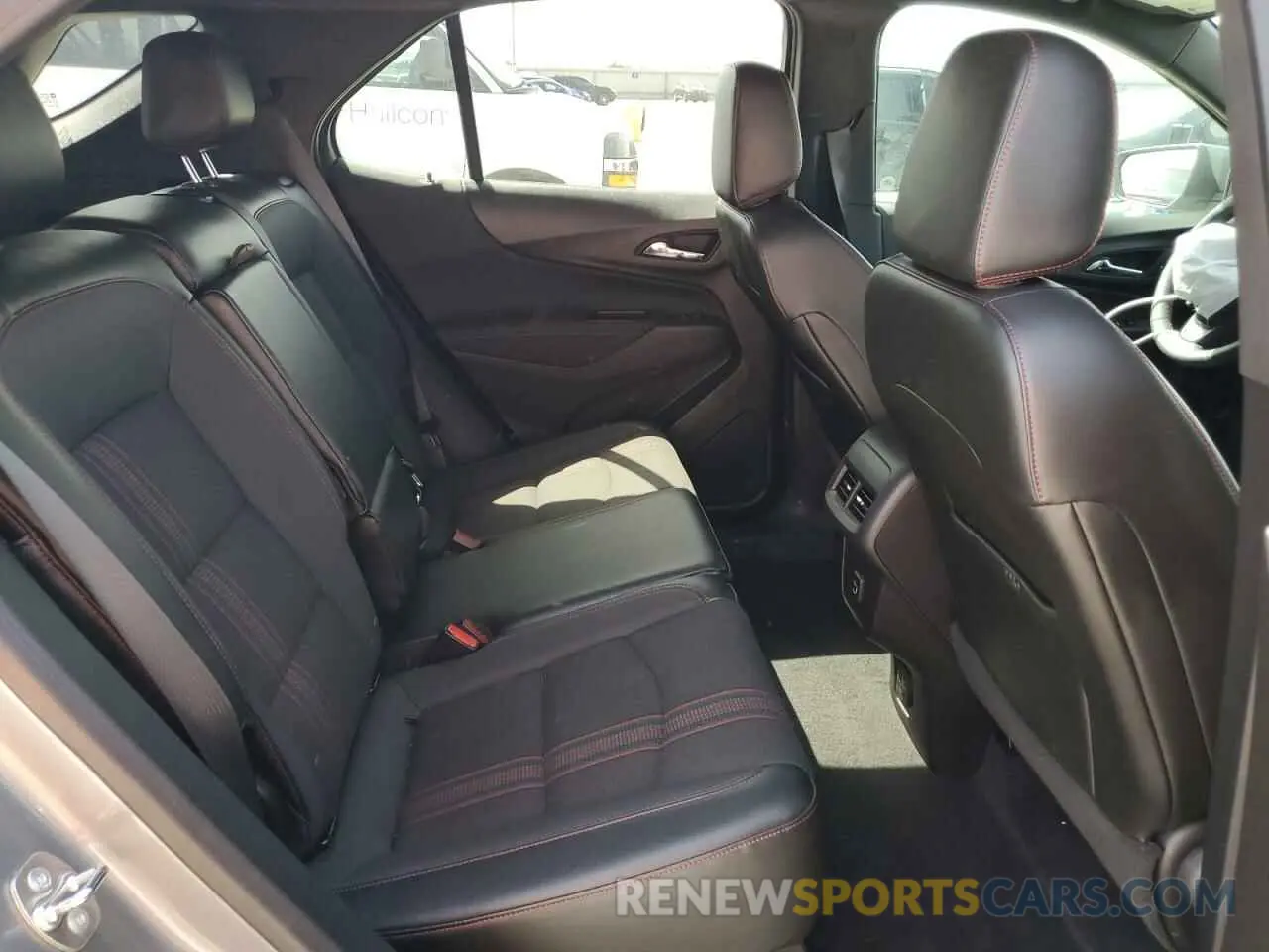 11 Photograph of a damaged car 3GNAXMEG5RS235651 CHEVROLET EQUINOX 2024
