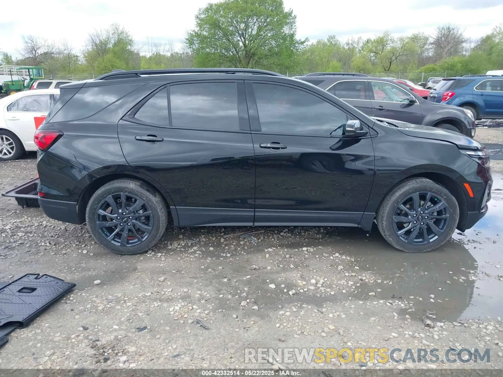 14 Фотография поврежденного автомобиля 3GNAXMEG7RL140387 CHEVROLET EQUINOX 2024