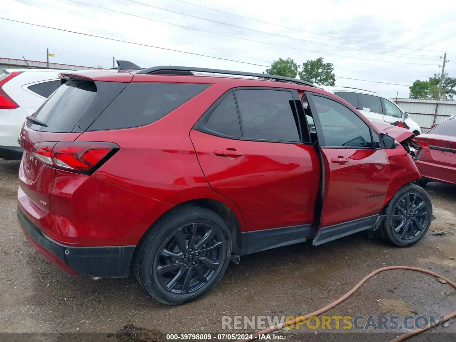 13 Photograph of a damaged car 3GNAXMEG7RS108321 CHEVROLET EQUINOX 2024