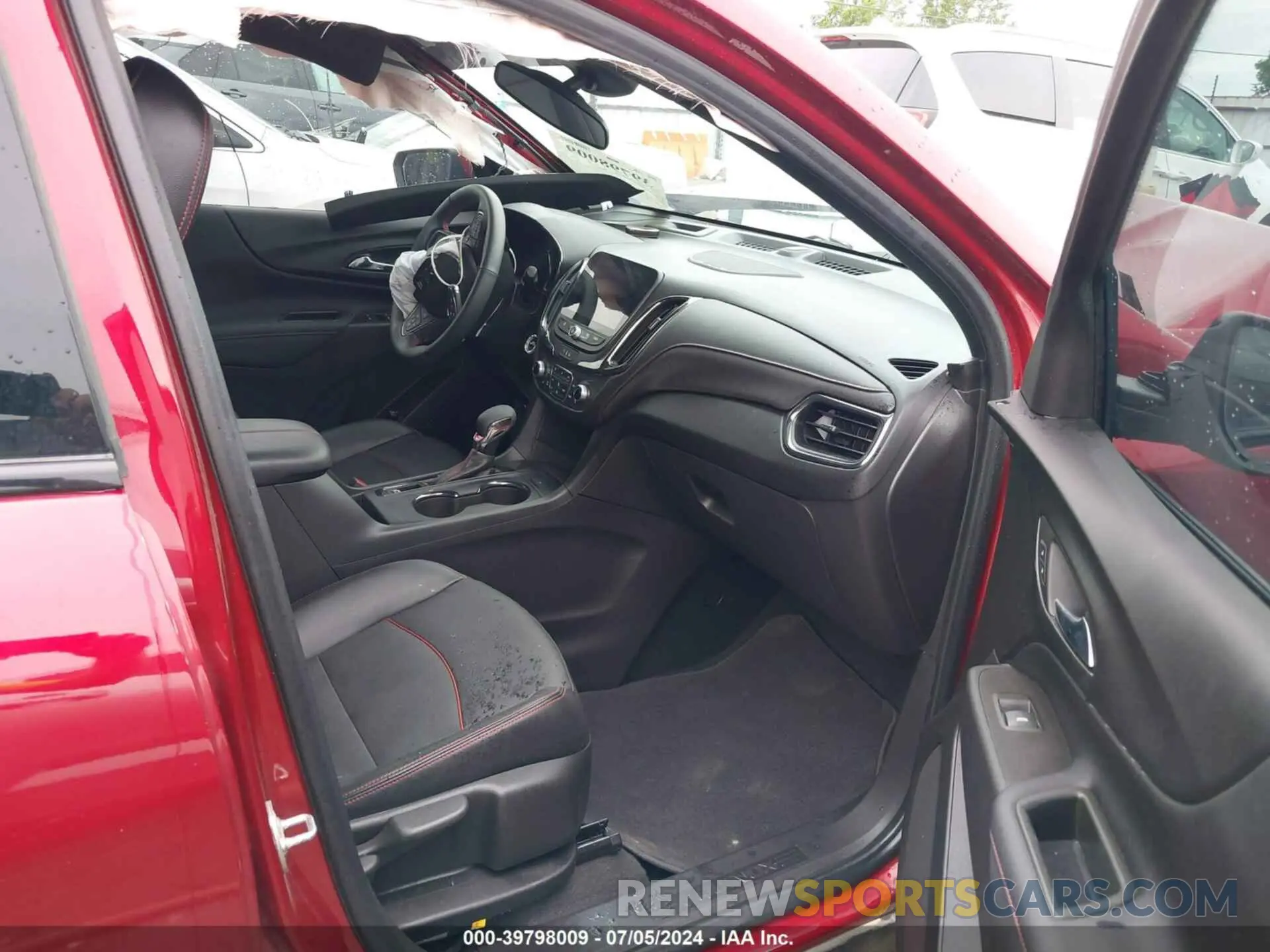 5 Photograph of a damaged car 3GNAXMEG7RS108321 CHEVROLET EQUINOX 2024