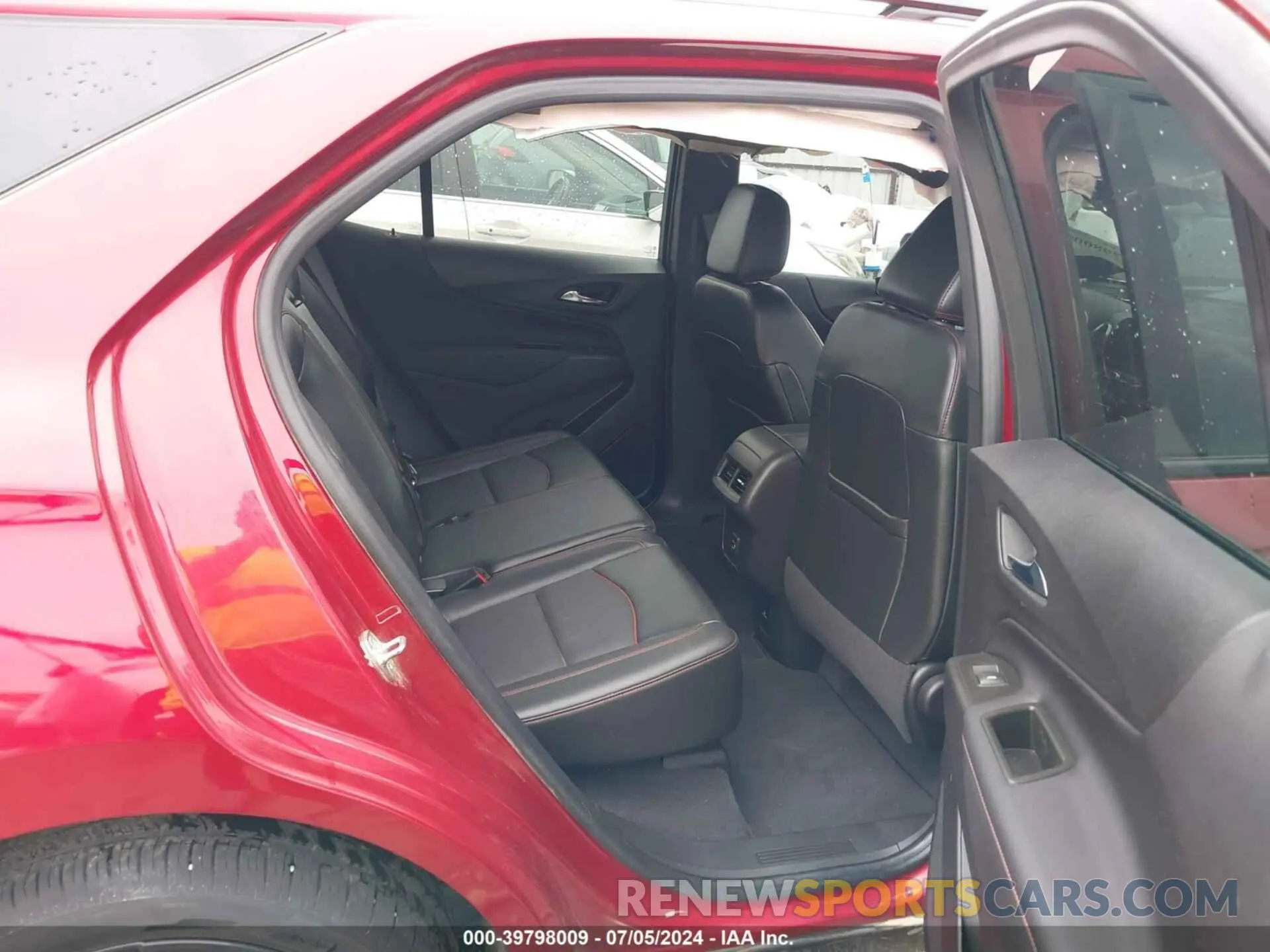 8 Photograph of a damaged car 3GNAXMEG7RS108321 CHEVROLET EQUINOX 2024