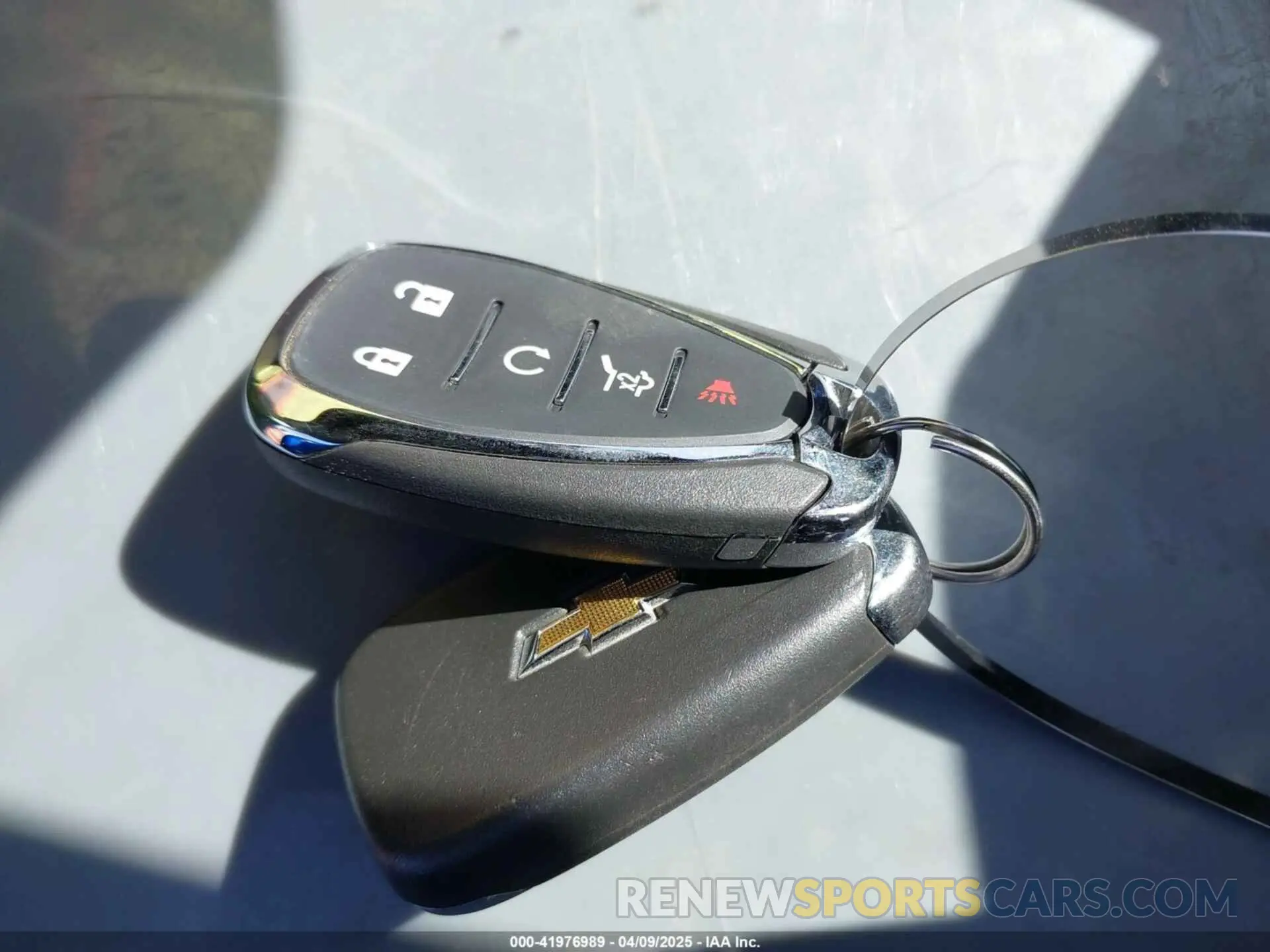 11 Фотография поврежденного автомобиля 3GNAXMEG8RS221288 CHEVROLET EQUINOX 2024