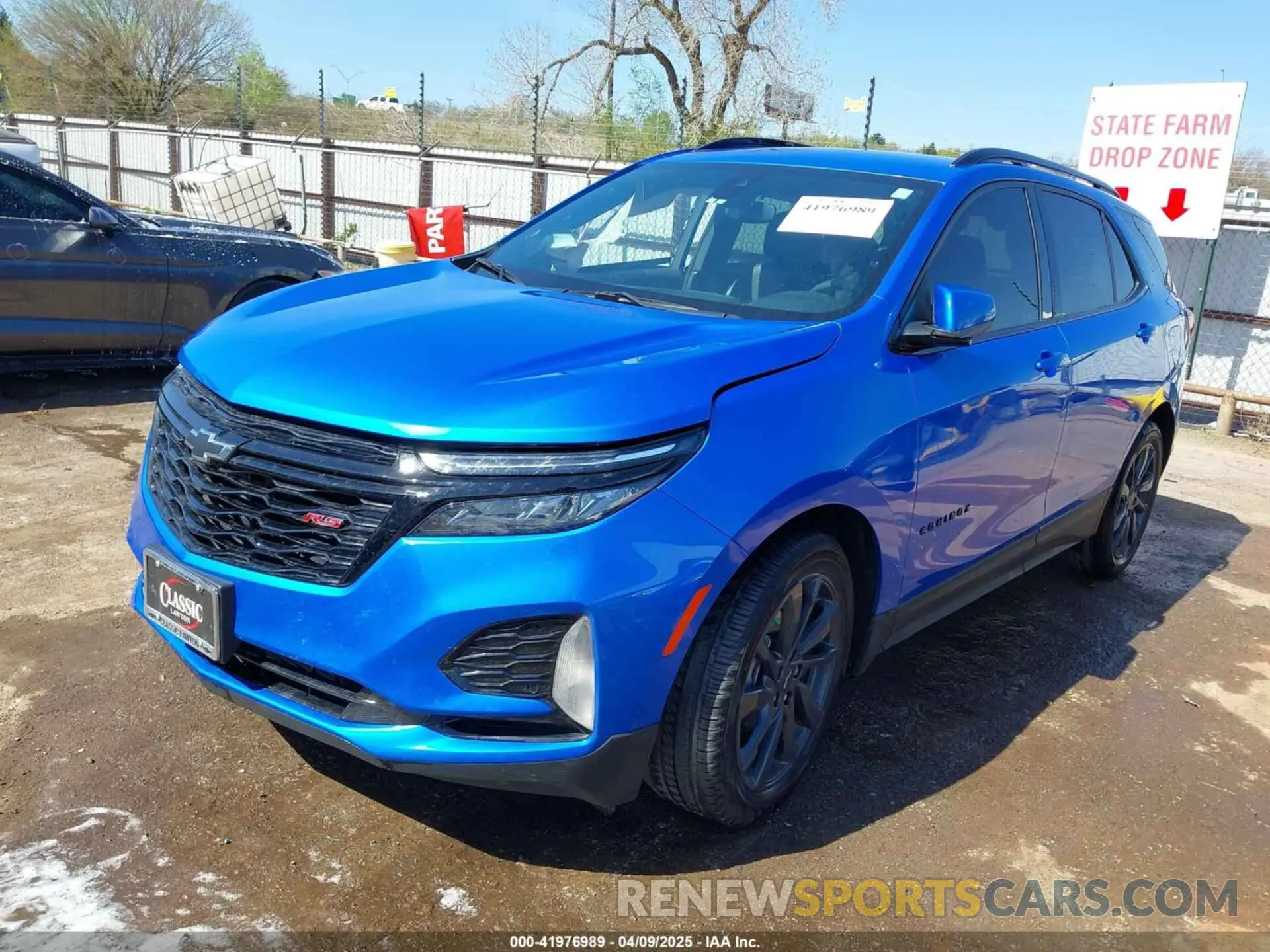 2 Фотография поврежденного автомобиля 3GNAXMEG8RS221288 CHEVROLET EQUINOX 2024