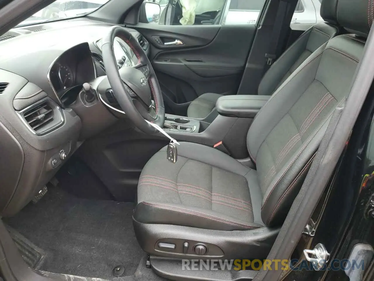7 Фотография поврежденного автомобиля 3GNAXMEG9RL195486 CHEVROLET EQUINOX 2024