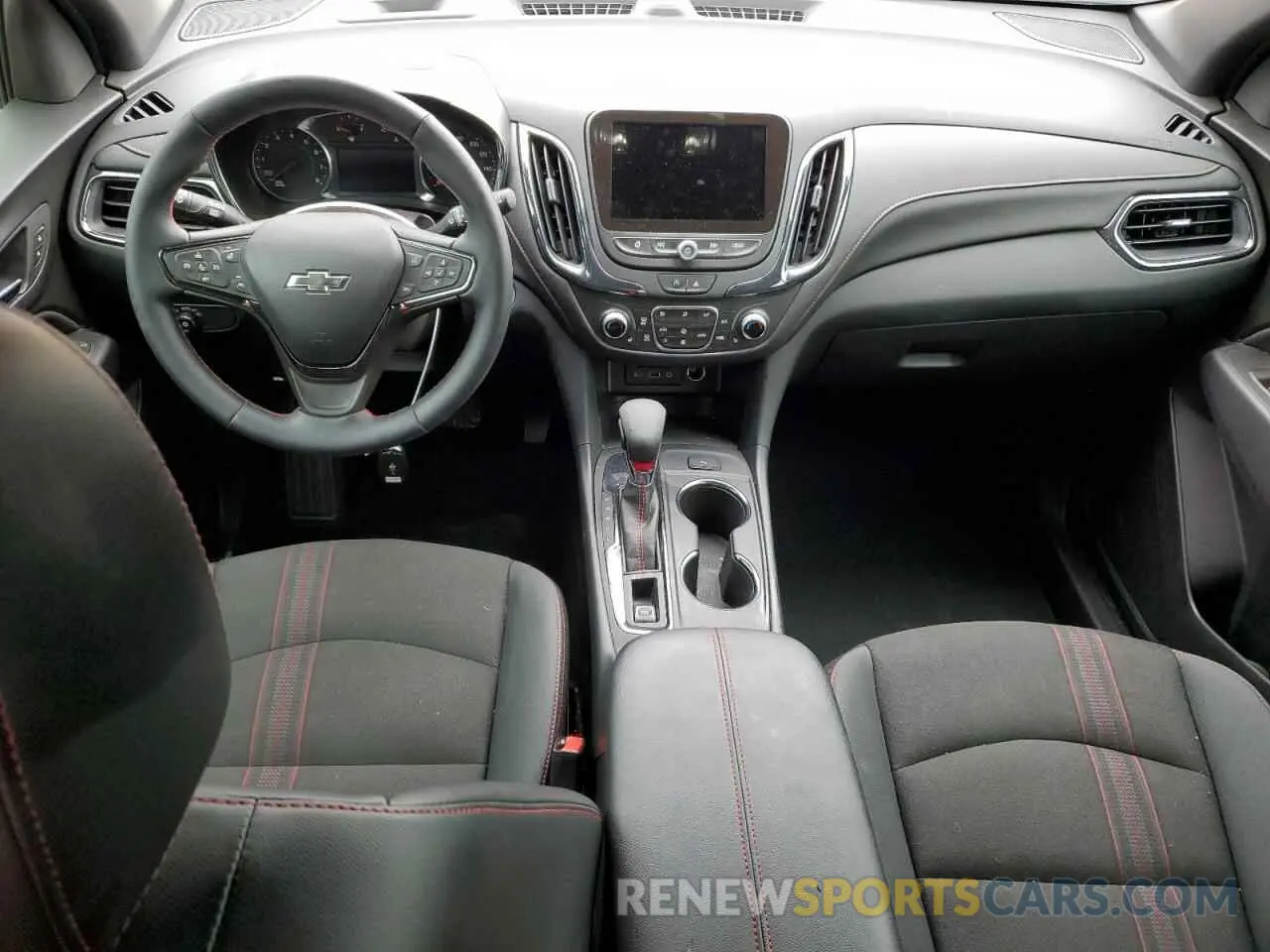 8 Фотография поврежденного автомобиля 3GNAXMEG9RL195486 CHEVROLET EQUINOX 2024