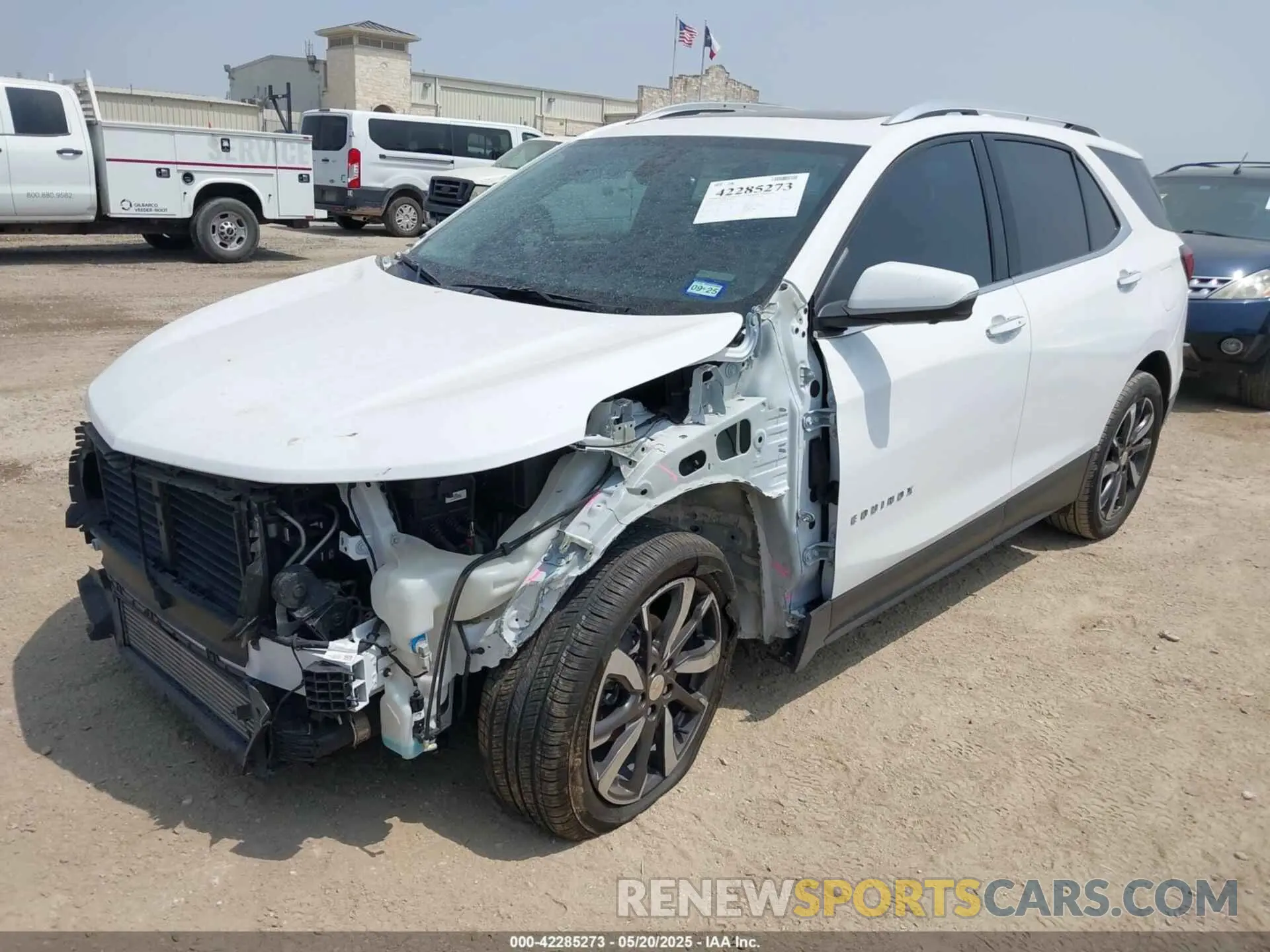 2 Photograph of a damaged car 3GNAXNEG1RL123820 CHEVROLET EQUINOX 2024