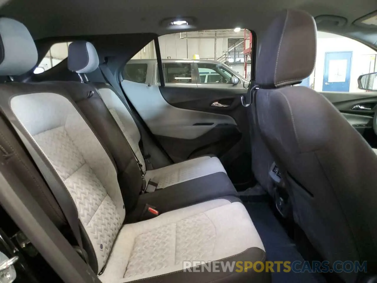 11 Фотография поврежденного автомобиля 3GNAXSEG2RL158638 CHEVROLET EQUINOX 2024