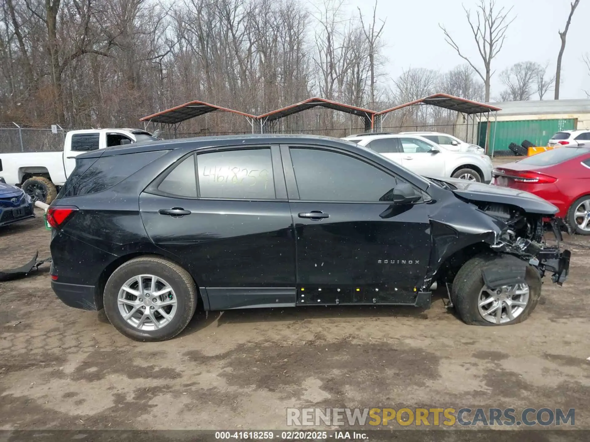 13 Фотография поврежденного автомобиля 3GNAXSEG5RL279082 CHEVROLET EQUINOX 2024