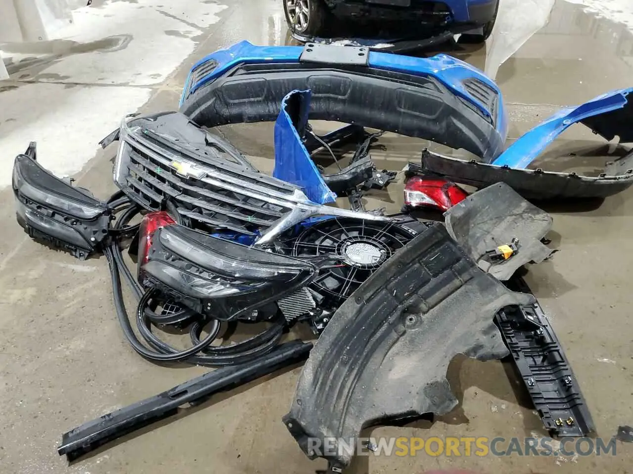 13 Photograph of a damaged car 3GNAXSEG6RL204990 CHEVROLET EQUINOX 2024