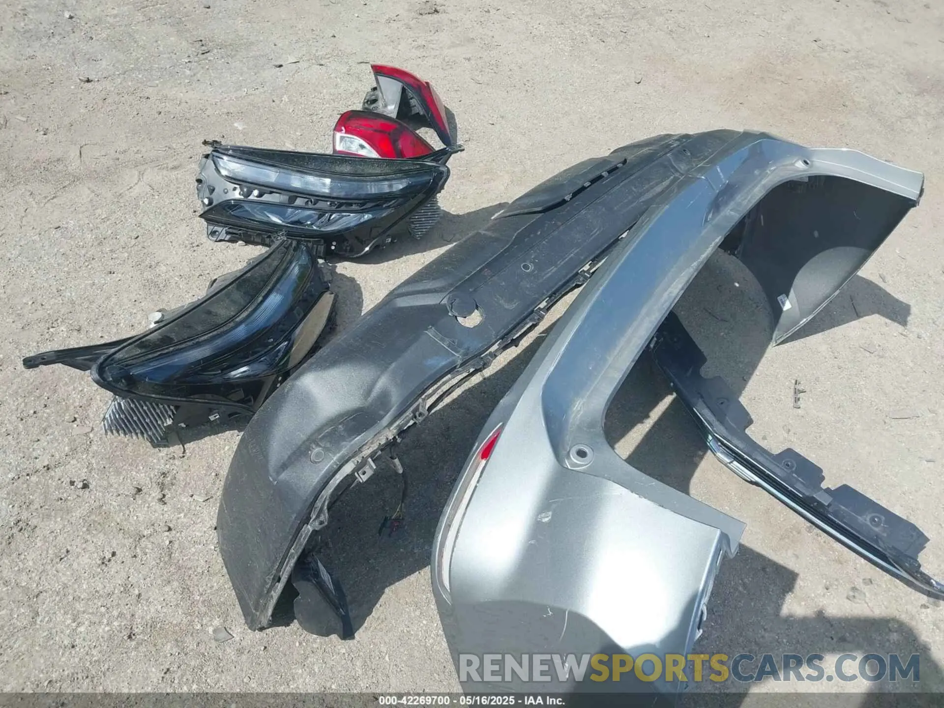 12 Фотография поврежденного автомобиля 3GNAXSEG8RL141133 CHEVROLET EQUINOX 2024