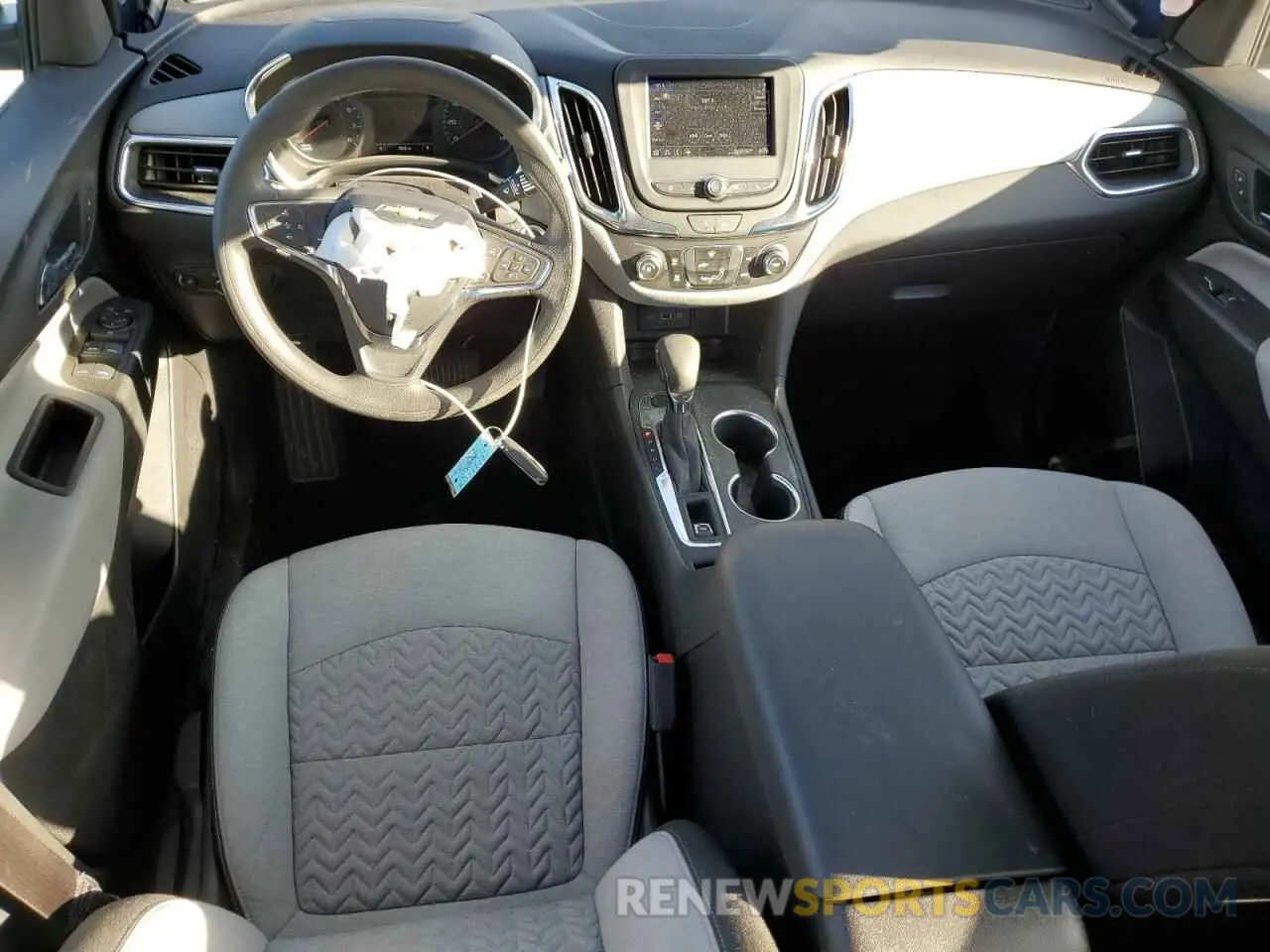8 Фотография поврежденного автомобиля 3GNAXSEG9RL159804 CHEVROLET EQUINOX 2024