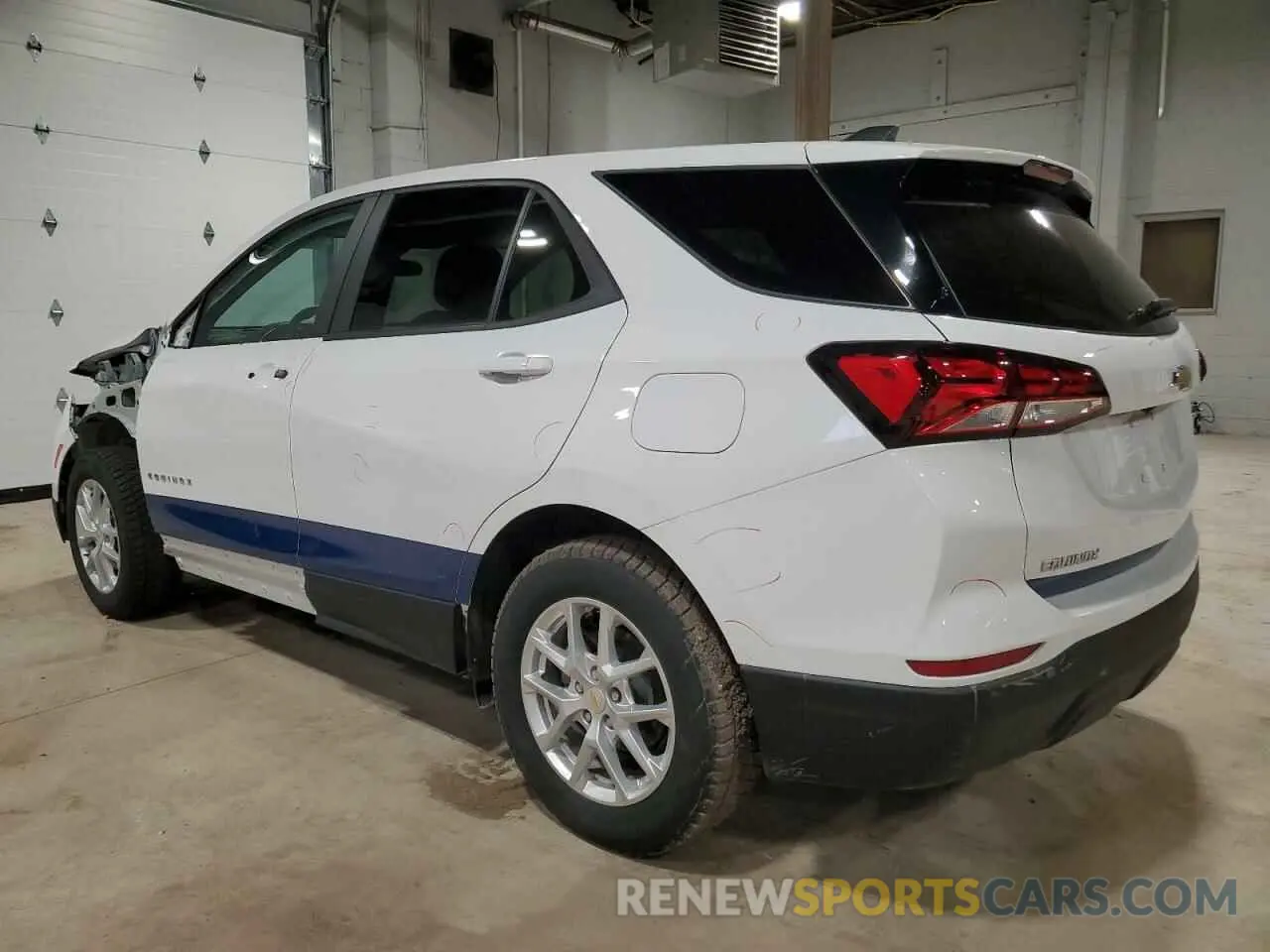 2 Фотография поврежденного автомобиля 3GNAXSEG9RL183486 CHEVROLET EQUINOX 2024