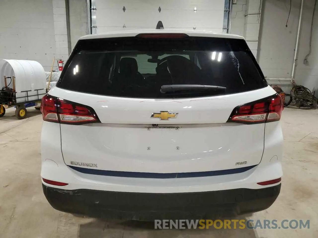 6 Фотография поврежденного автомобиля 3GNAXSEG9RL183486 CHEVROLET EQUINOX 2024
