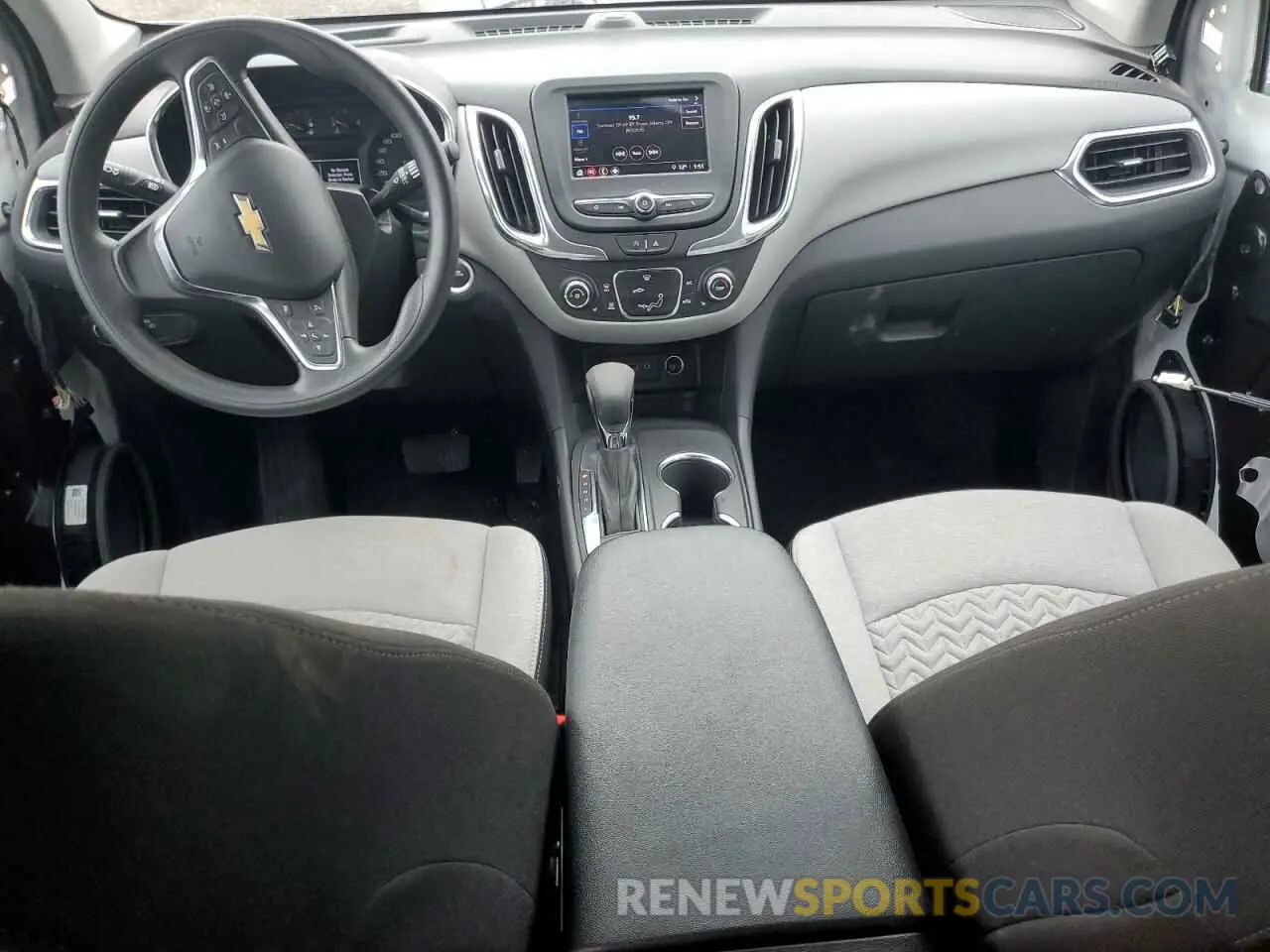 8 Фотография поврежденного автомобиля 3GNAXSEG9RL183486 CHEVROLET EQUINOX 2024
