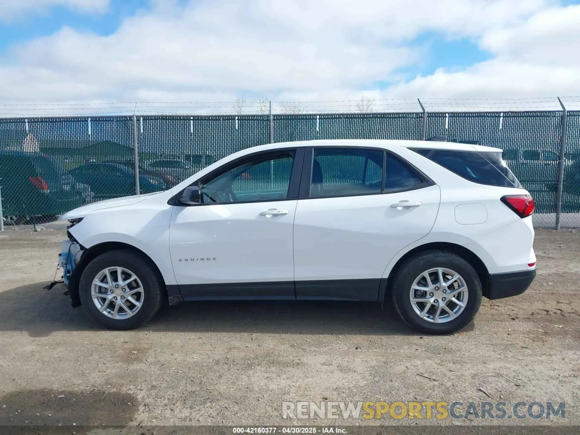 15 Фотография поврежденного автомобиля 3GNAXSEGXRL150738 CHEVROLET EQUINOX 2024