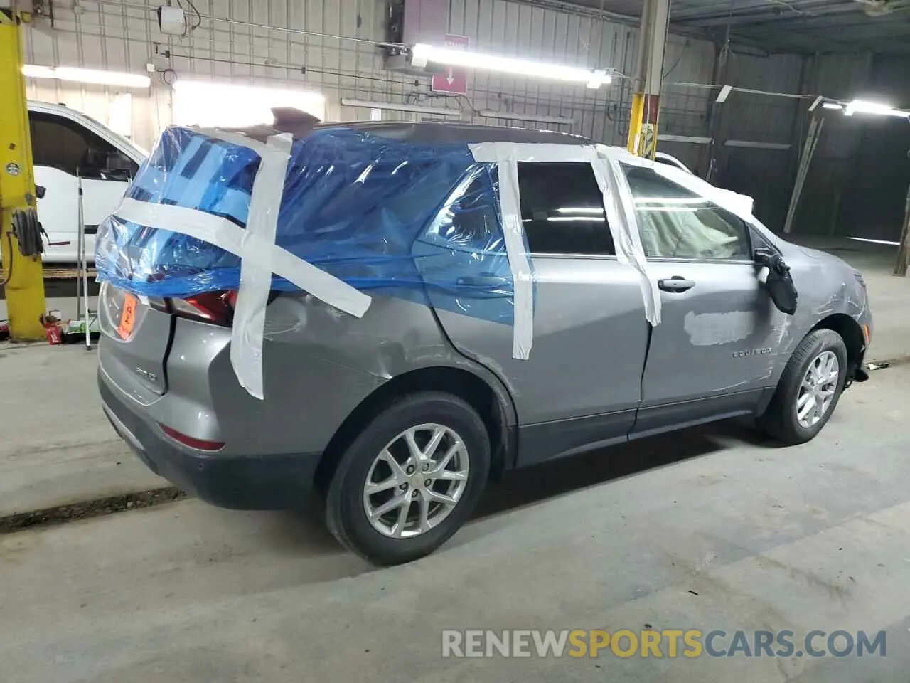 3 Фотография поврежденного автомобиля 3GNAXTEG3RL332559 CHEVROLET EQUINOX 2024