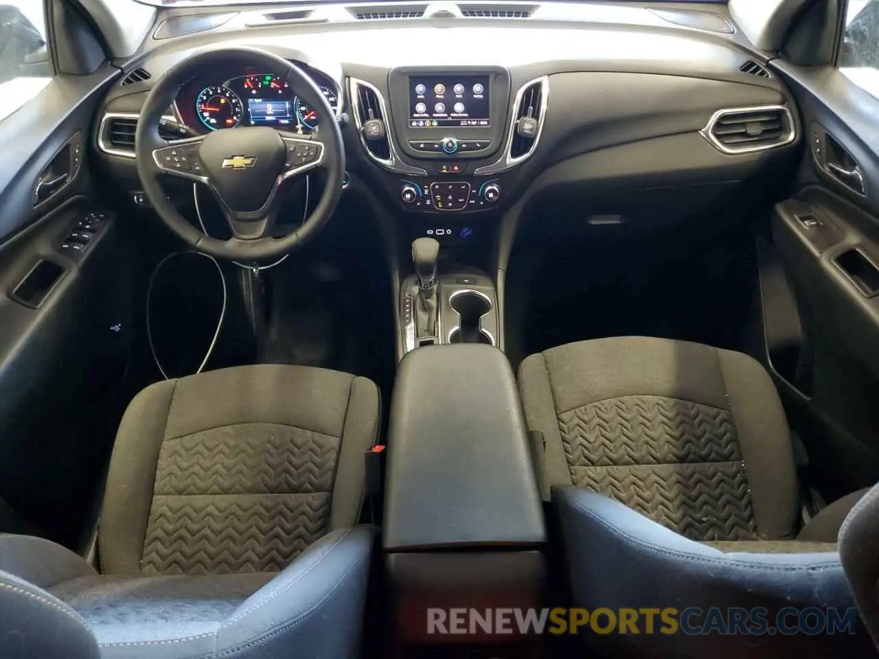 8 Photograph of a damaged car 3GNAXUEG0RL335294 CHEVROLET EQUINOX 2024