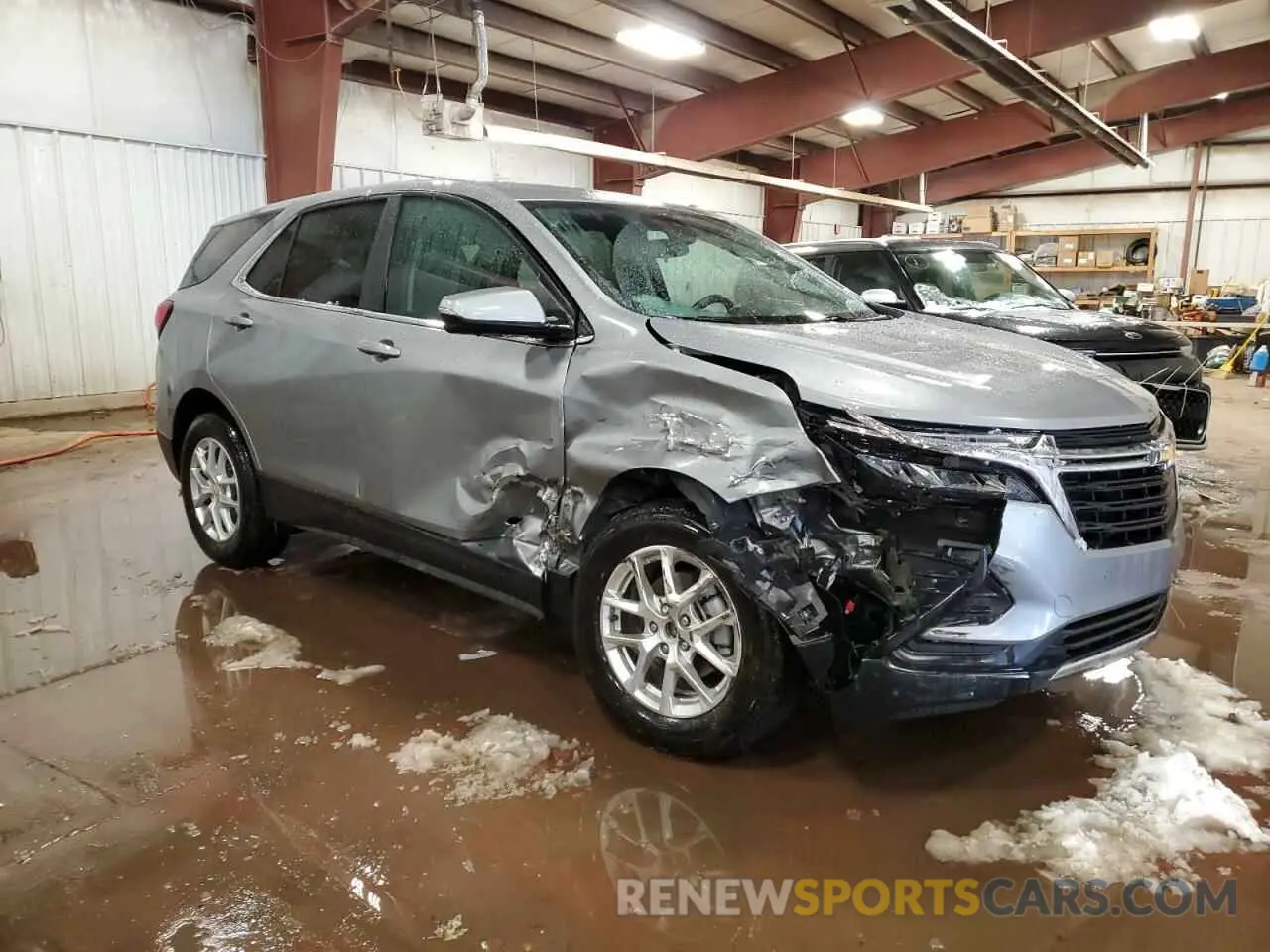 4 Фотография поврежденного автомобиля 3GNAXUEG0RL364228 CHEVROLET EQUINOX 2024