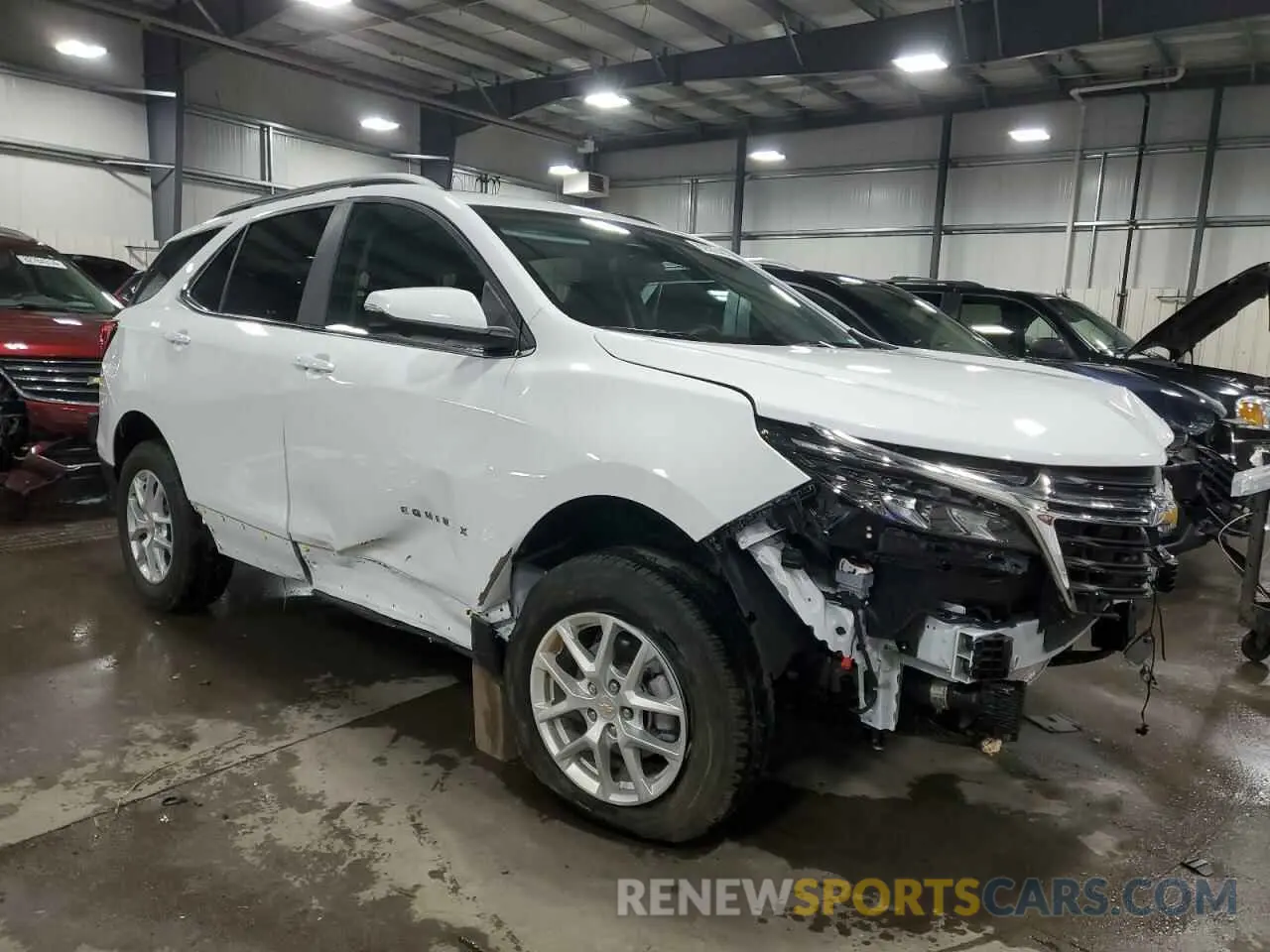 4 Фотография поврежденного автомобиля 3GNAXUEG0RS217784 CHEVROLET EQUINOX 2024