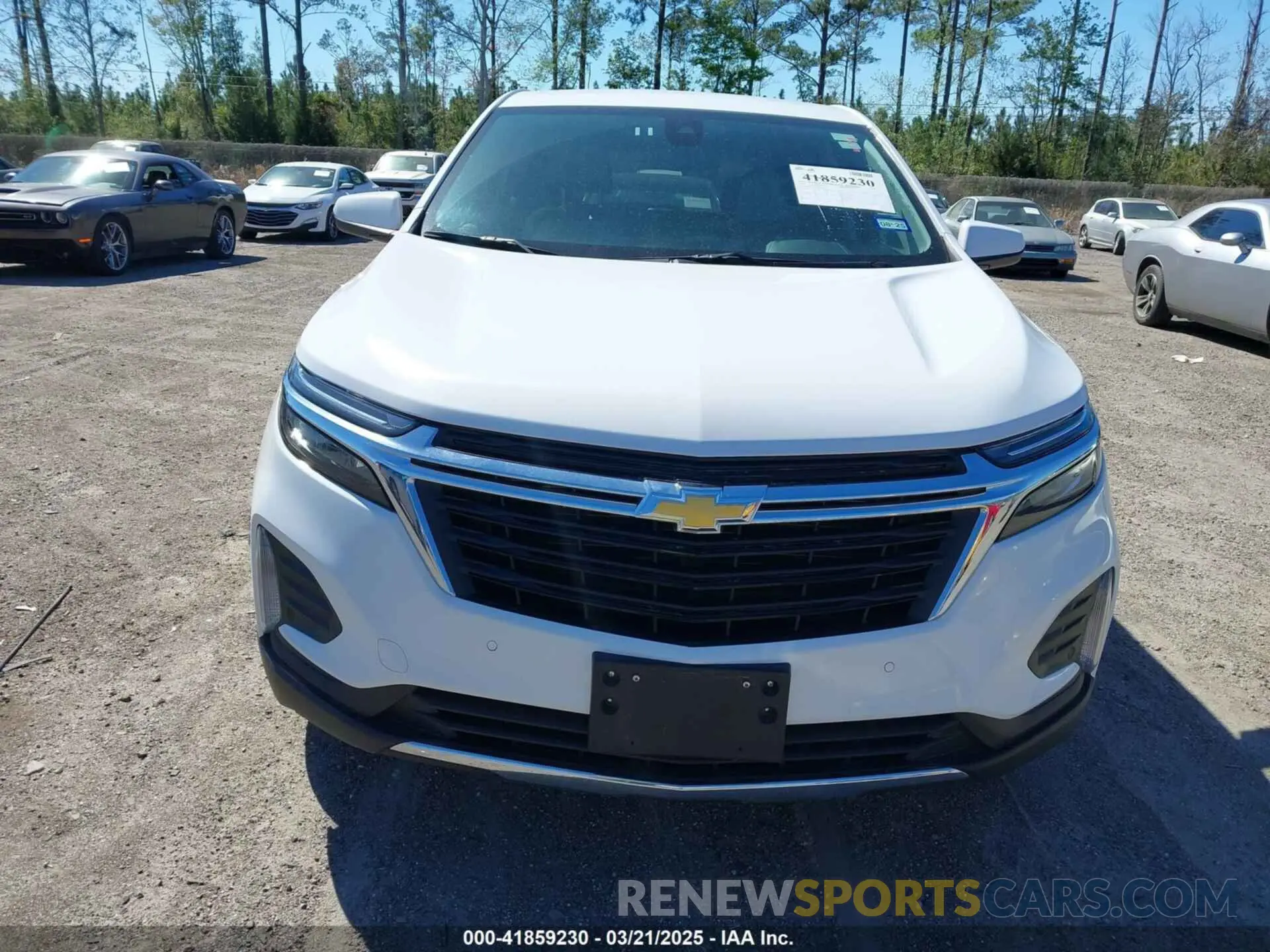 12 Фотография поврежденного автомобиля 3GNAXUEG1RL152924 CHEVROLET EQUINOX 2024