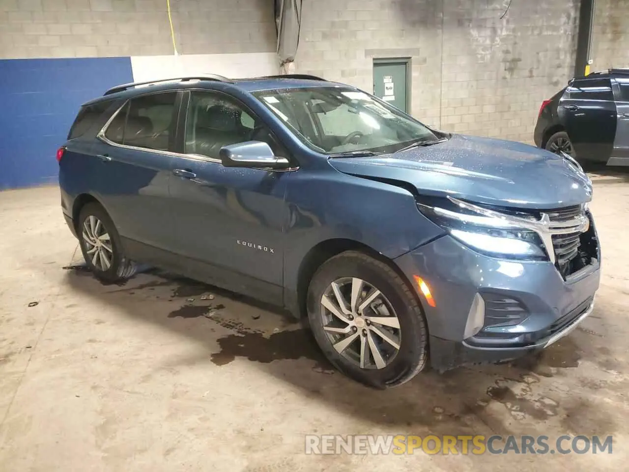 4 Photograph of a damaged car 3GNAXUEG1RL177483 CHEVROLET EQUINOX 2024