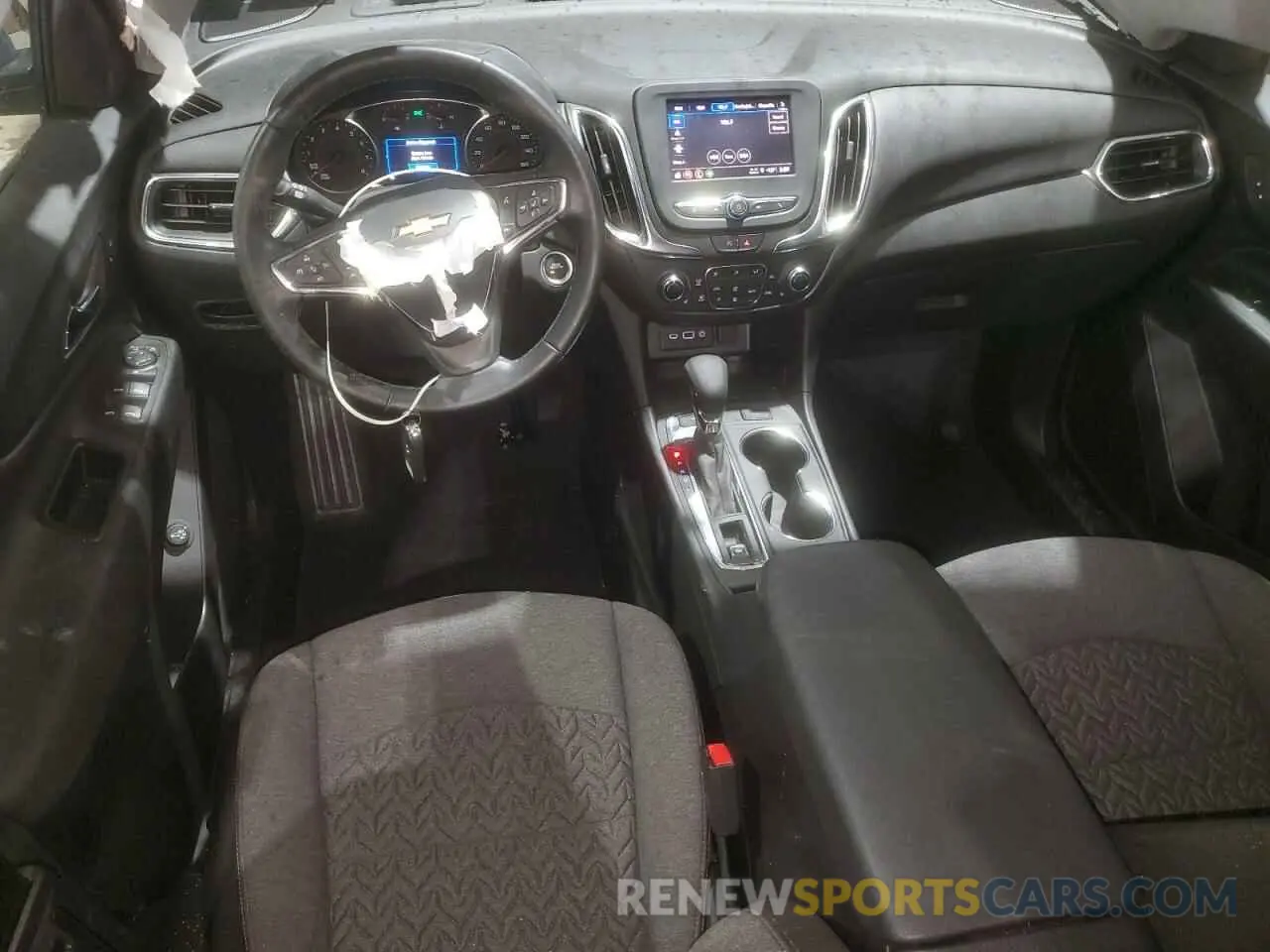 8 Photograph of a damaged car 3GNAXUEG2RL116451 CHEVROLET EQUINOX 2024
