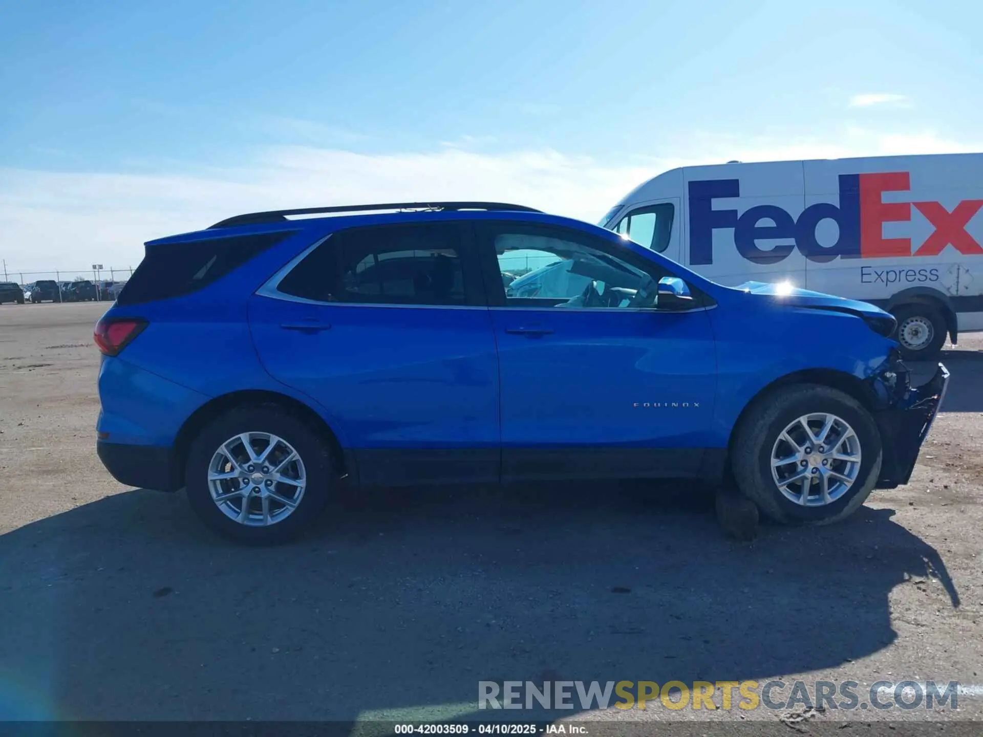14 Photograph of a damaged car 3GNAXUEG2RL245306 CHEVROLET EQUINOX 2024