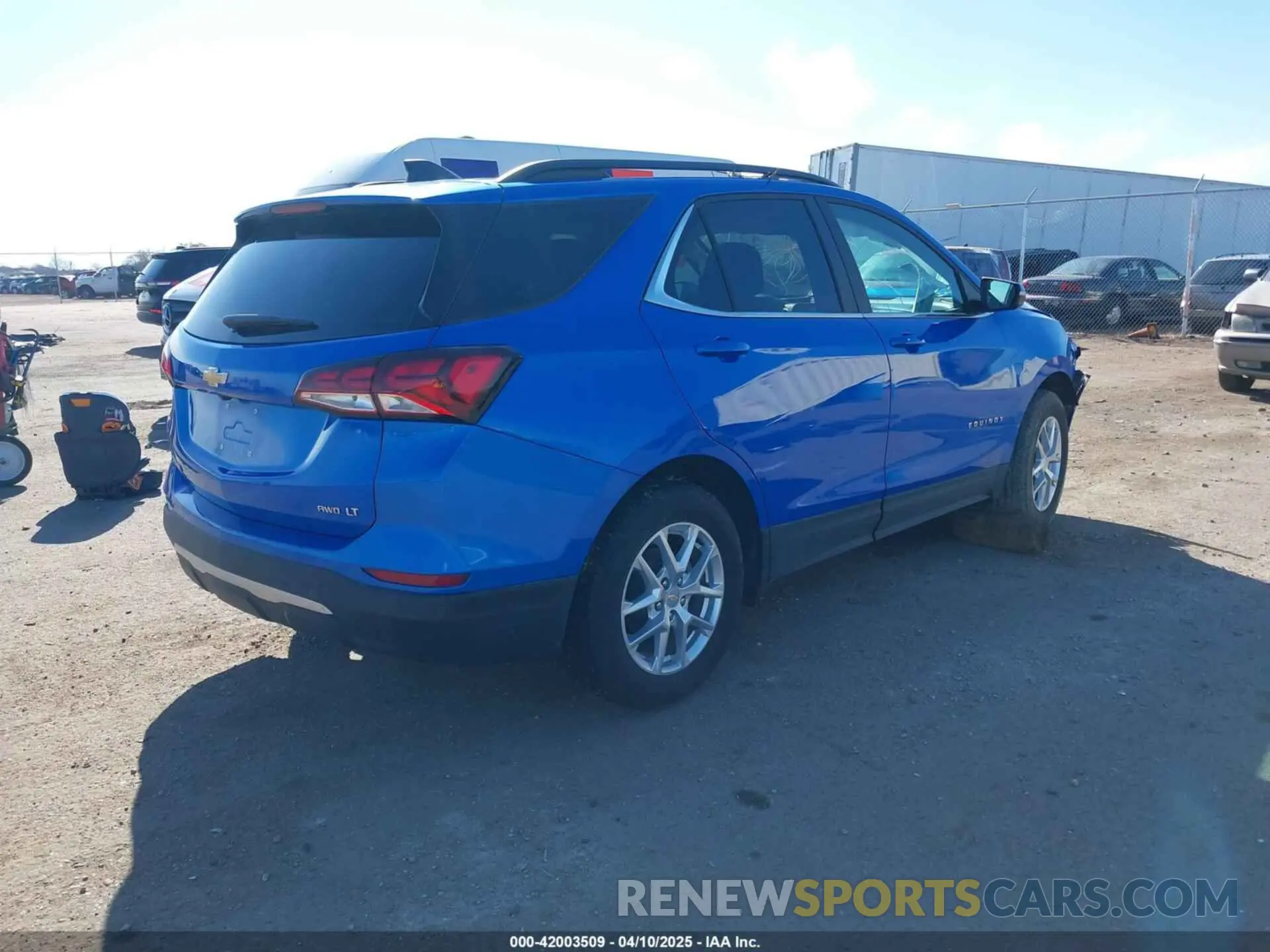 4 Photograph of a damaged car 3GNAXUEG2RL245306 CHEVROLET EQUINOX 2024
