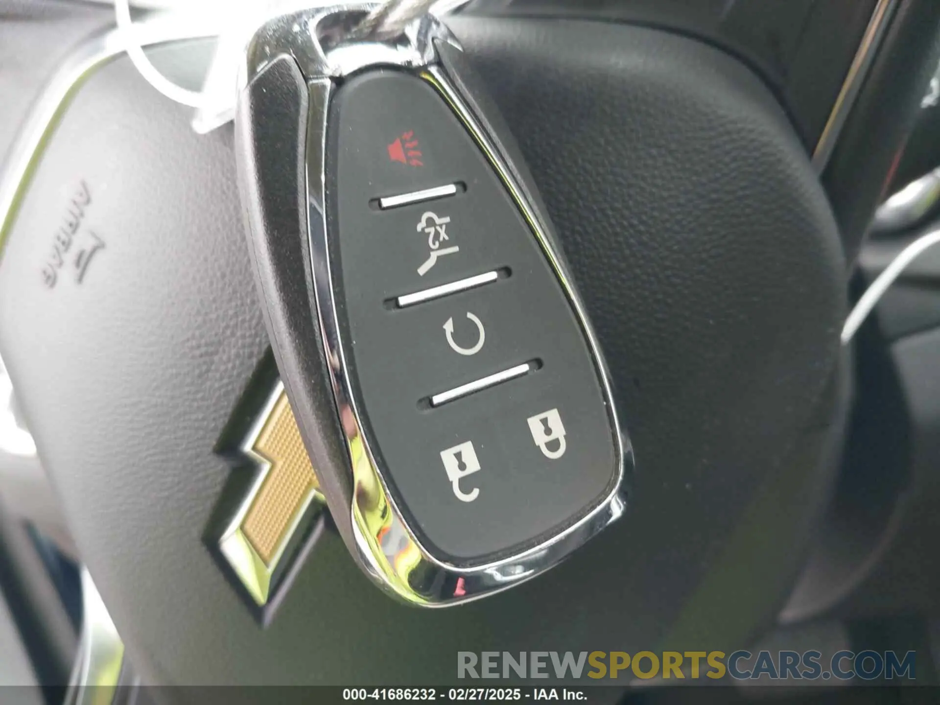 11 Фотография поврежденного автомобиля 3GNAXUEG2RL362870 CHEVROLET EQUINOX 2024