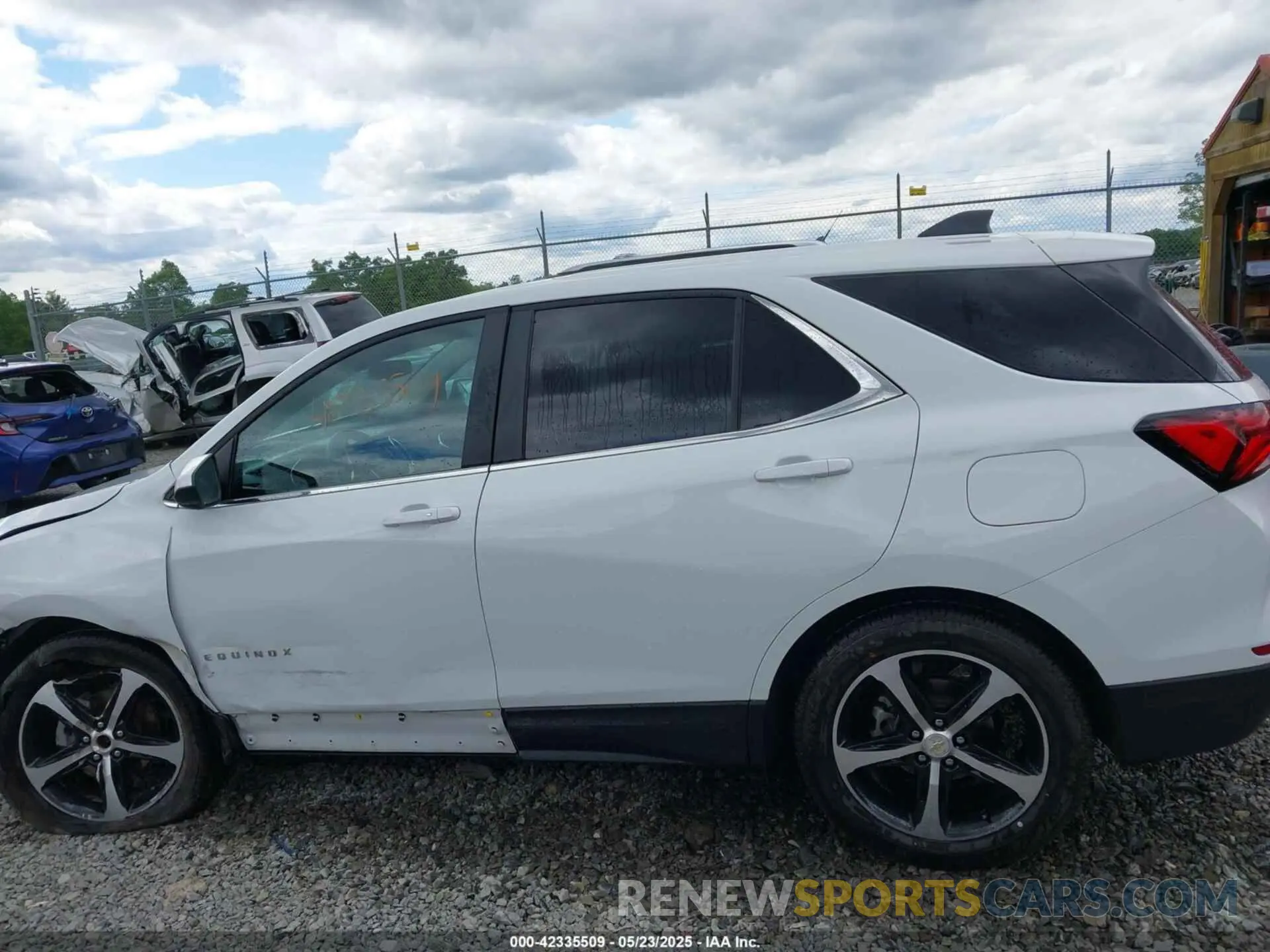 15 Фотография поврежденного автомобиля 3GNAXUEG2RS219522 CHEVROLET EQUINOX 2024