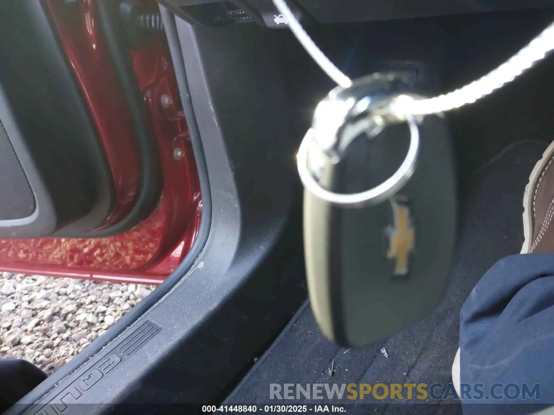 11 Photograph of a damaged car 3GNAXUEG2RS243562 CHEVROLET EQUINOX 2024