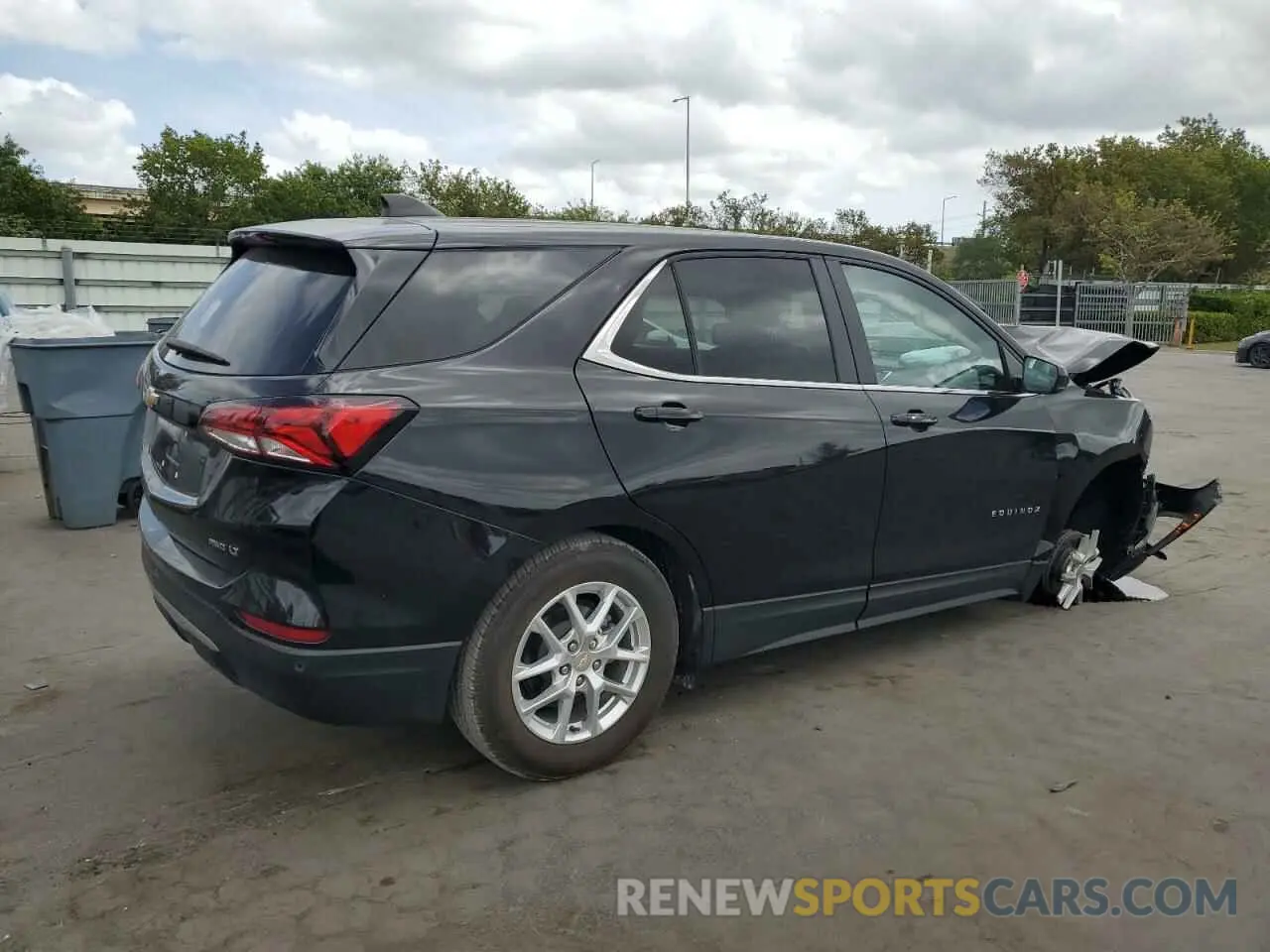 3 Фотография поврежденного автомобиля 3GNAXUEG3RL227235 CHEVROLET EQUINOX 2024